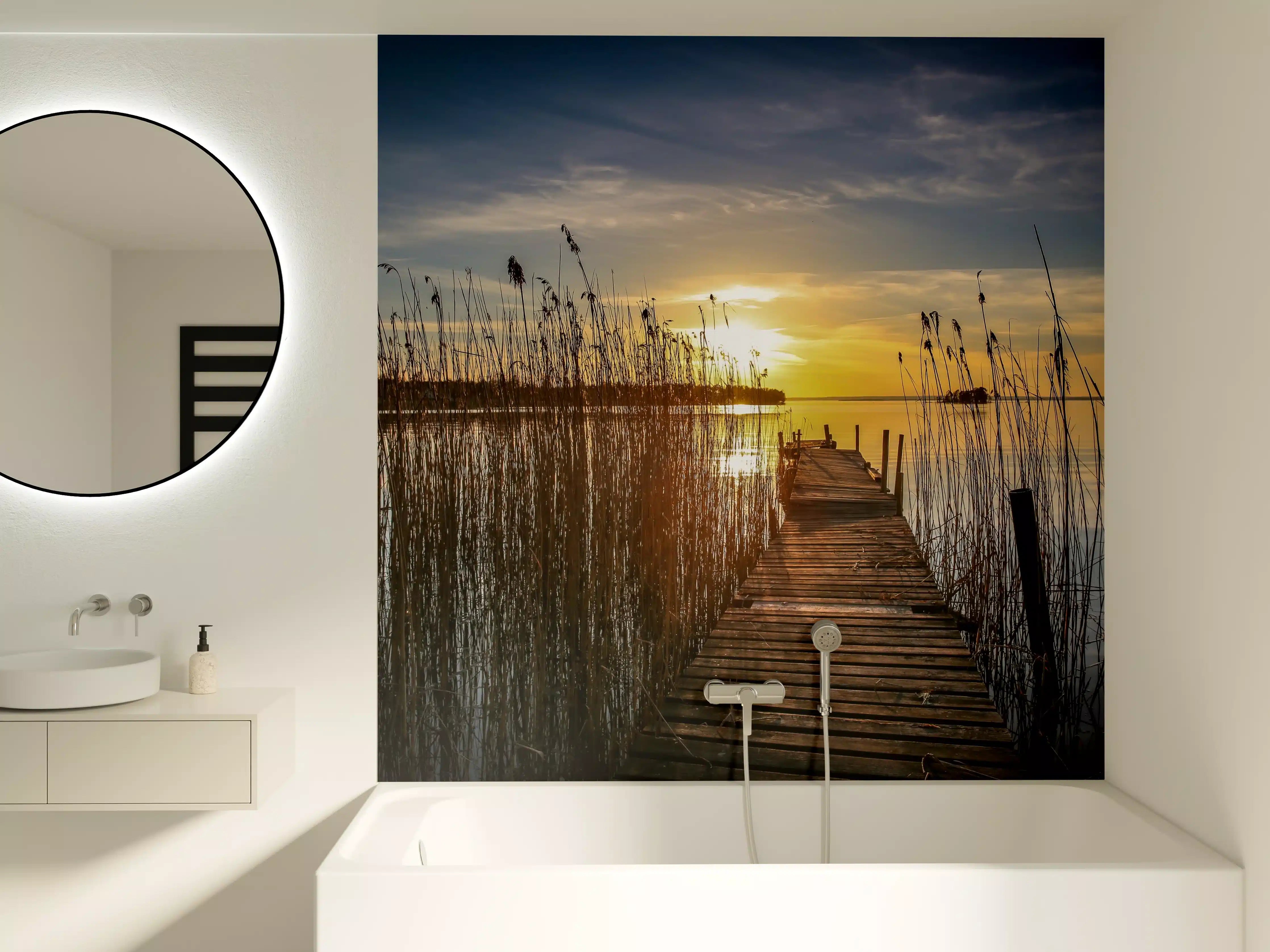Badewannen-Rückwand - Morgengrau am Wassersteeg