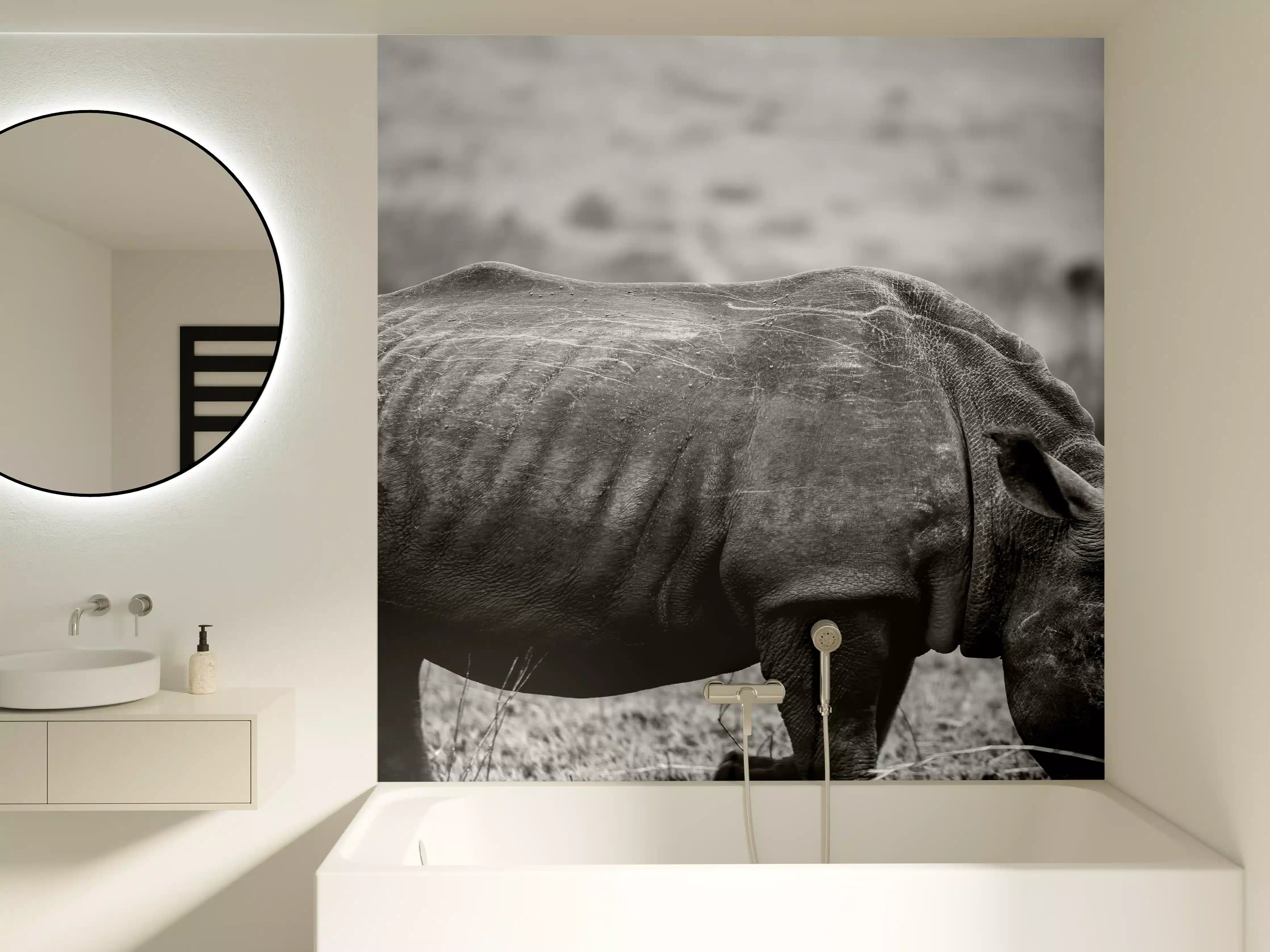 Badewannen-Rückwand - Nashorn - schwarz-weiß