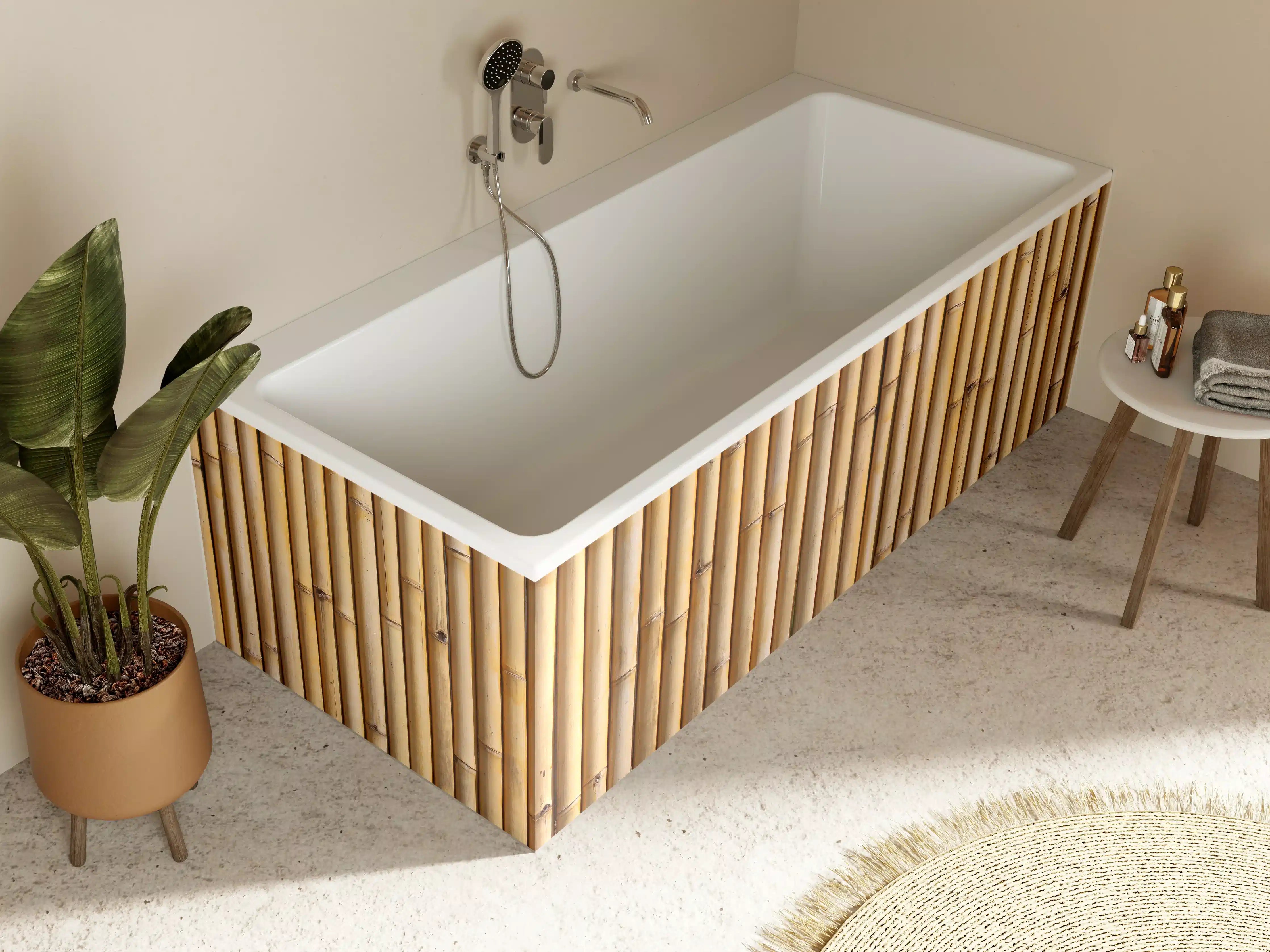 Badewannen-Rückwand - Naturholz-Optik in warmen Brauntönen