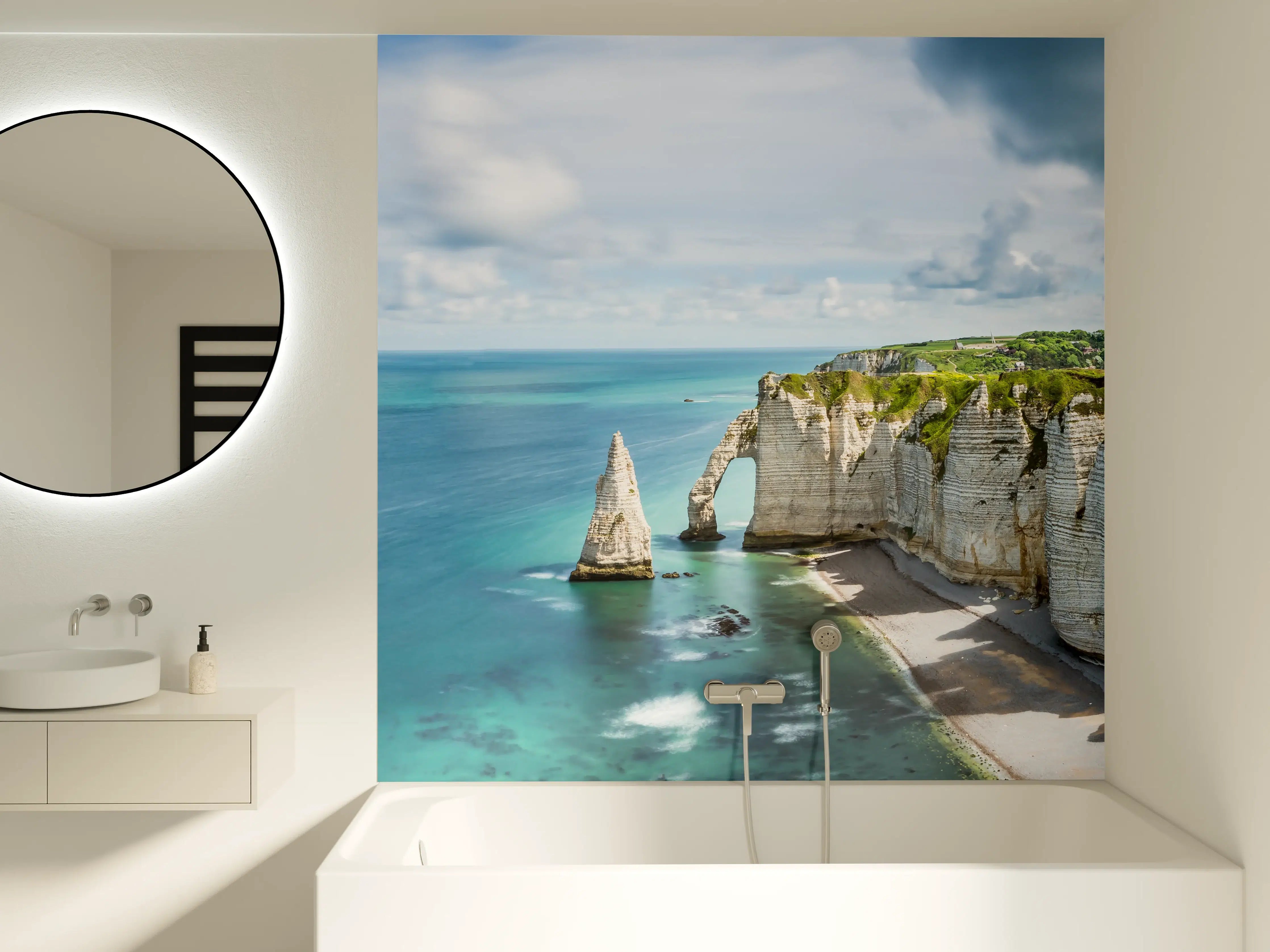 Badewannen-Rückwand - Panorama in Etretat - Normandie