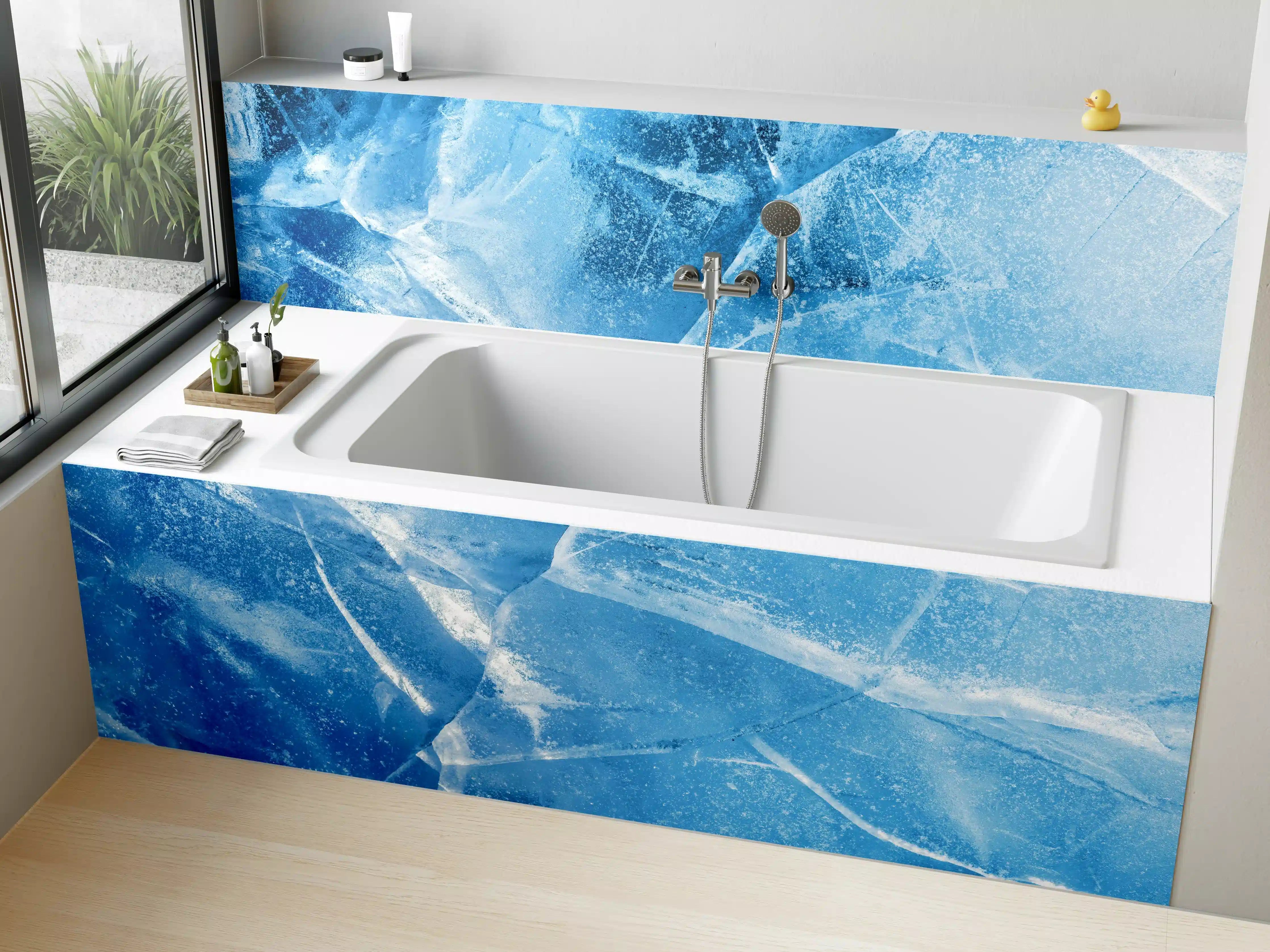 Badewannen-Rückwand - Rissiger Eisblock