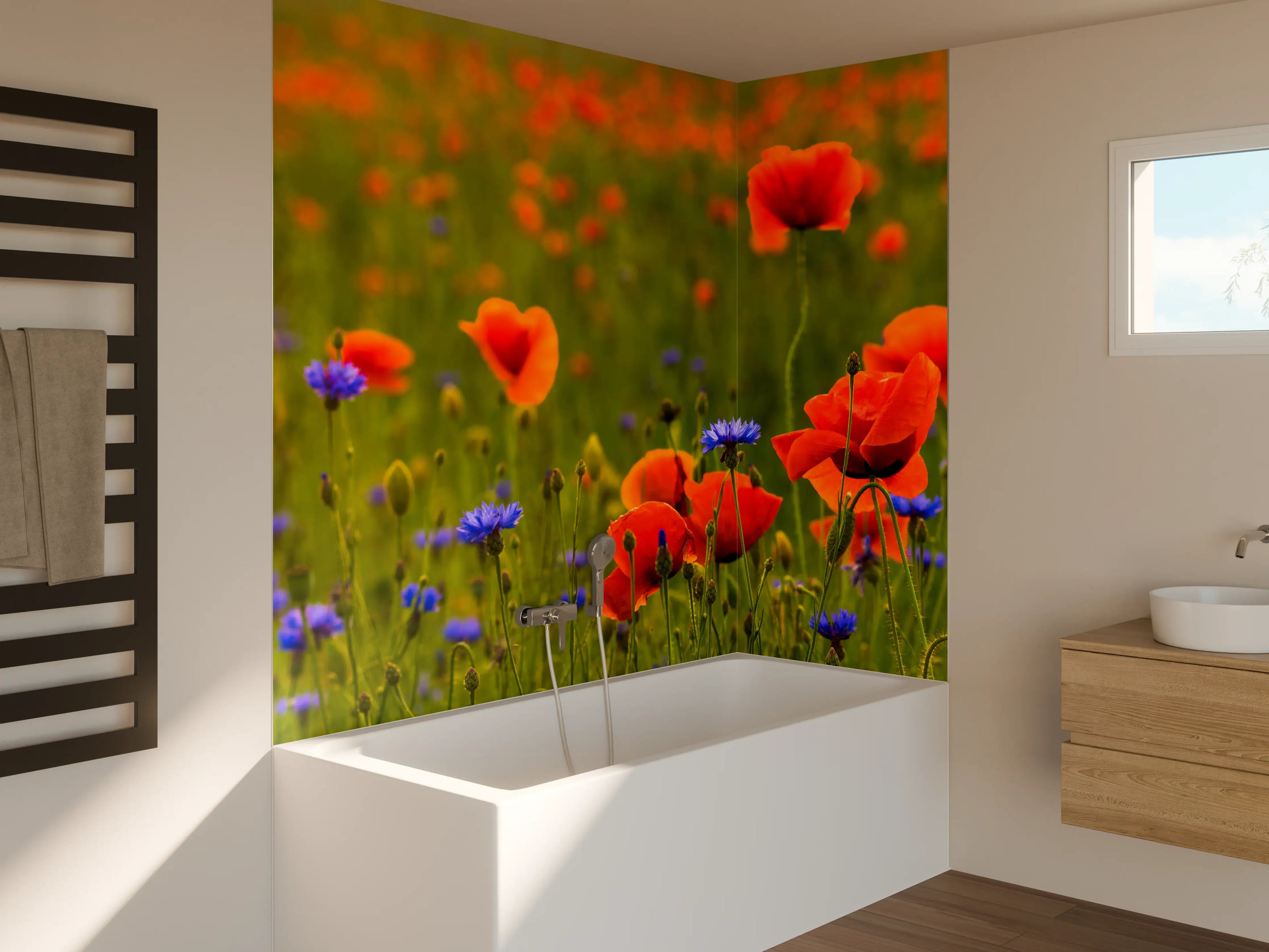 Badewannen-Rückwand - Rotes Mohnfeld mit Kornblumen