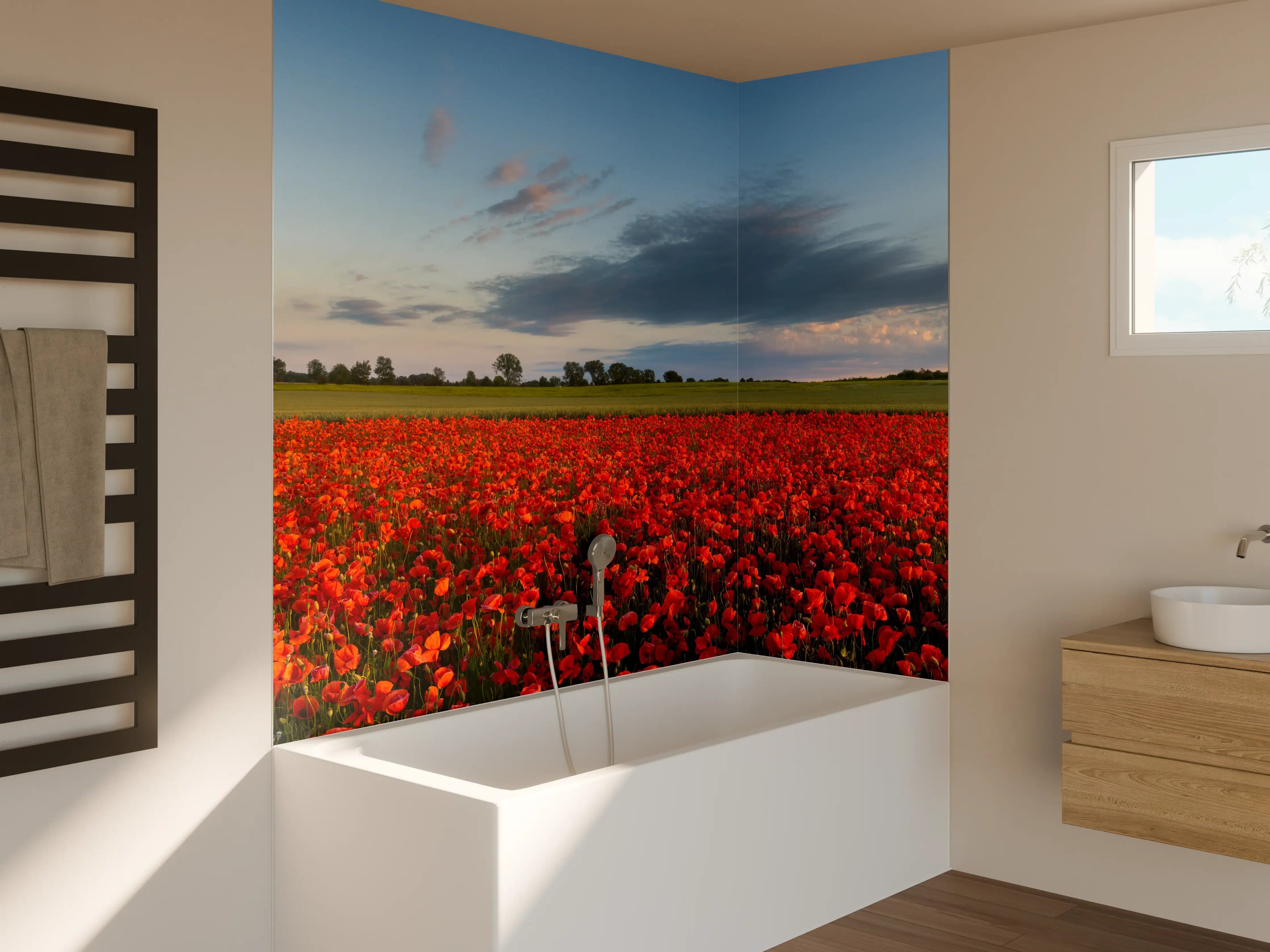 Badewannen-Rückwand - Rotes Mohnfeld unter blauem Himmel