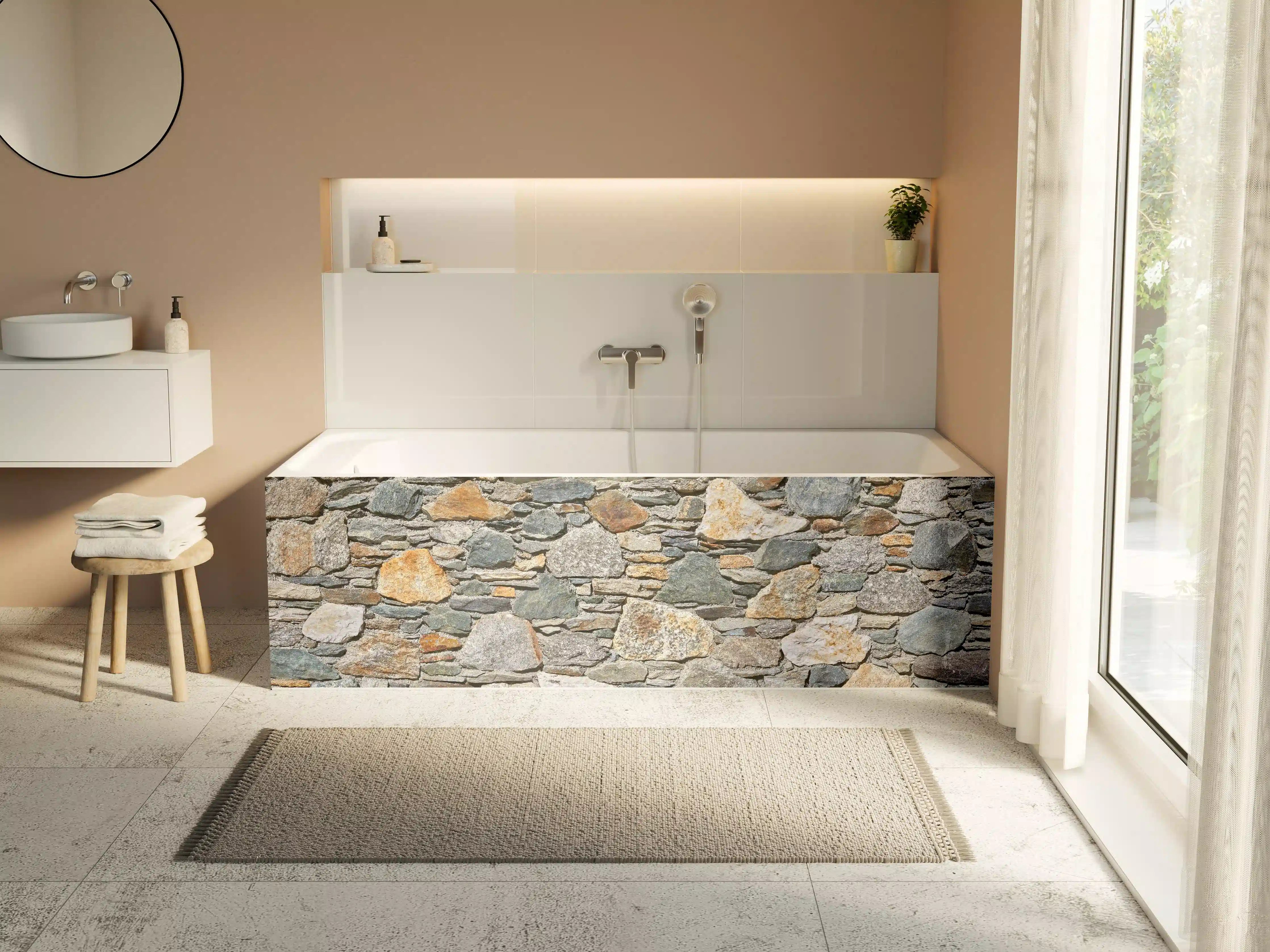 Badewannen-Rückwand - Rustikale Steinwand in Erdtönen