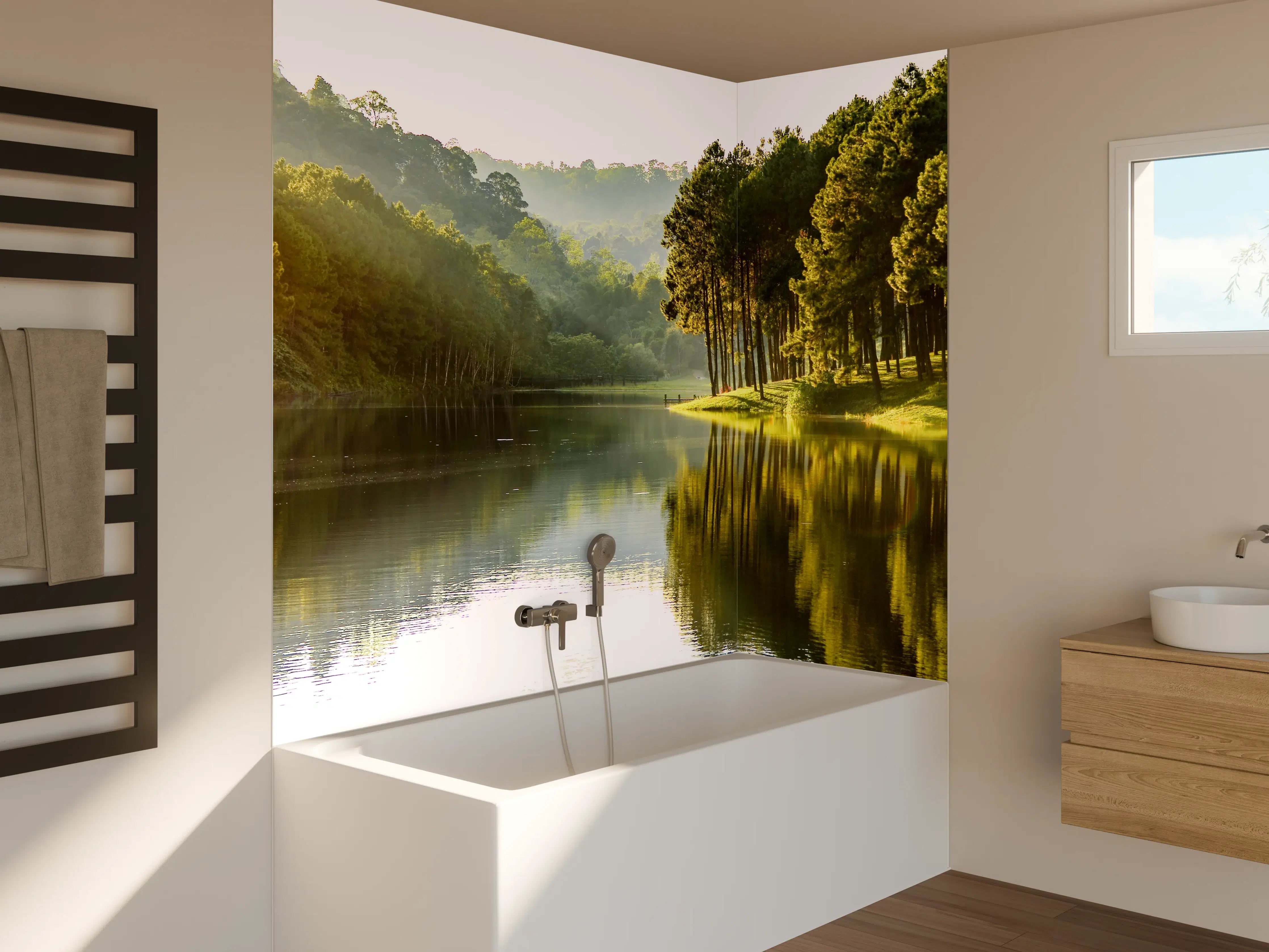 Badewannen-Rückwand - Schöne Seelandschaft mit Kiefernwald