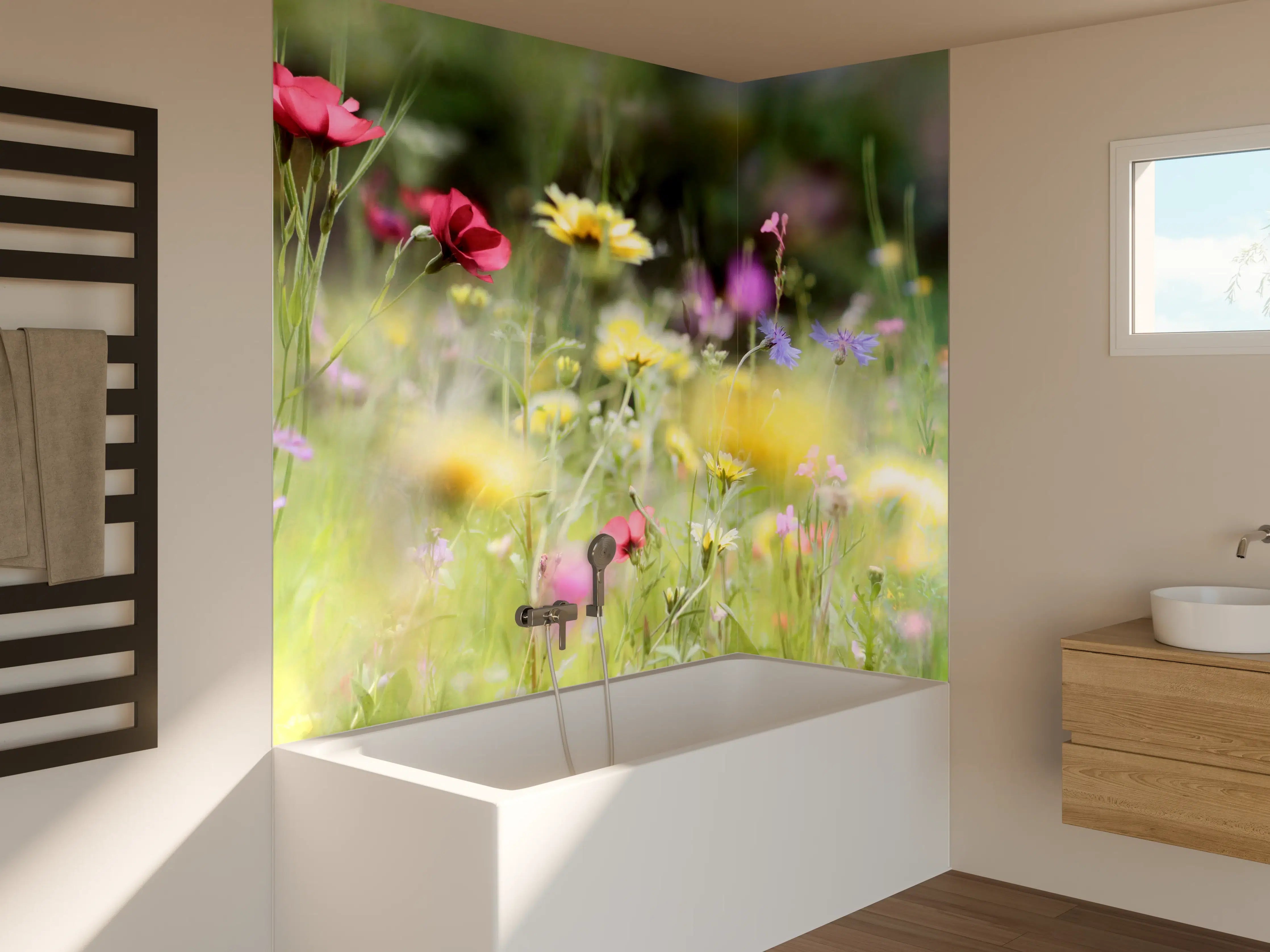Badewannen-Rückwand - Schöne Wildblumenwiese