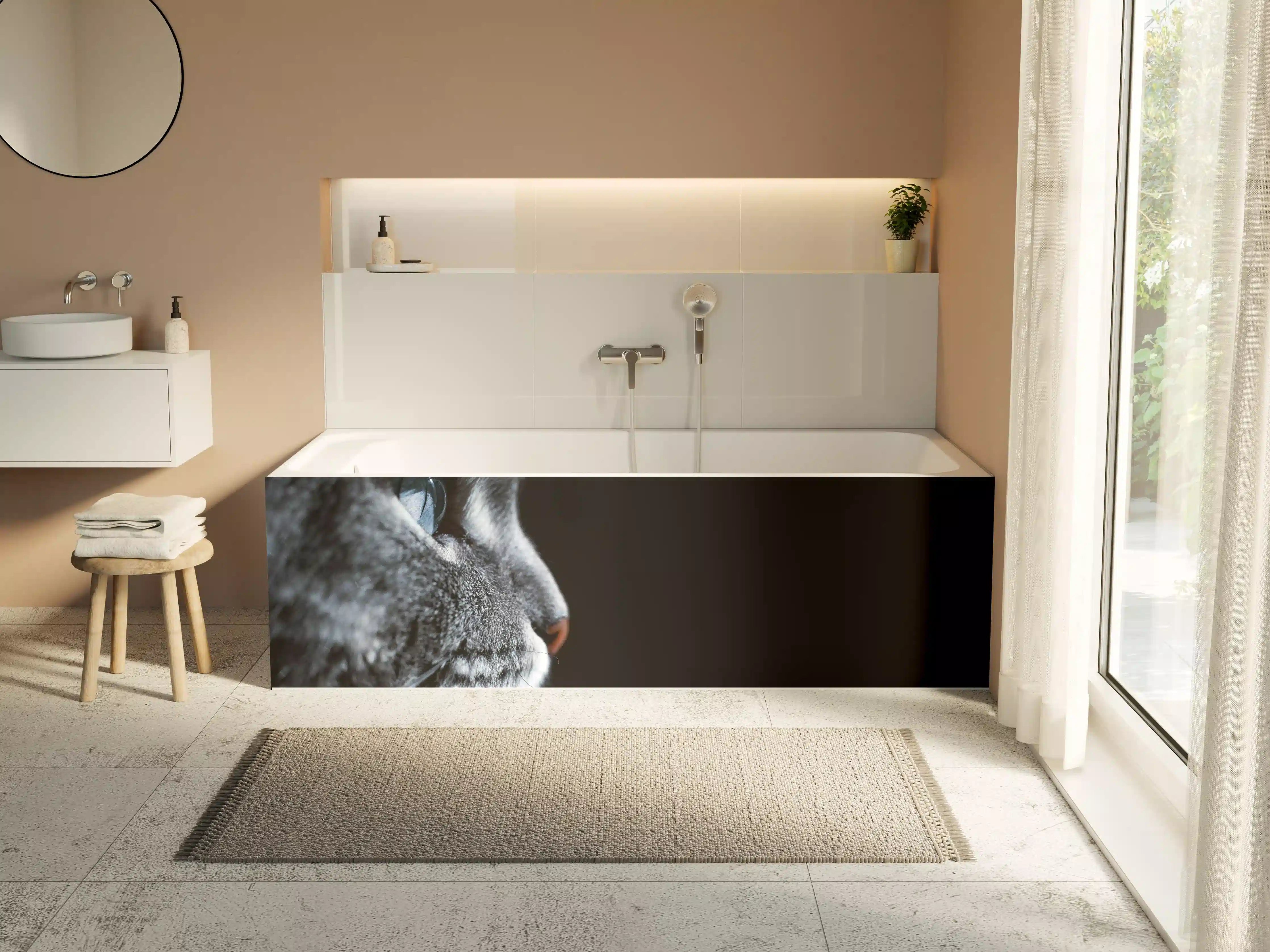 Badewannen-Rückwand - Seitliches Katzen-Portrait