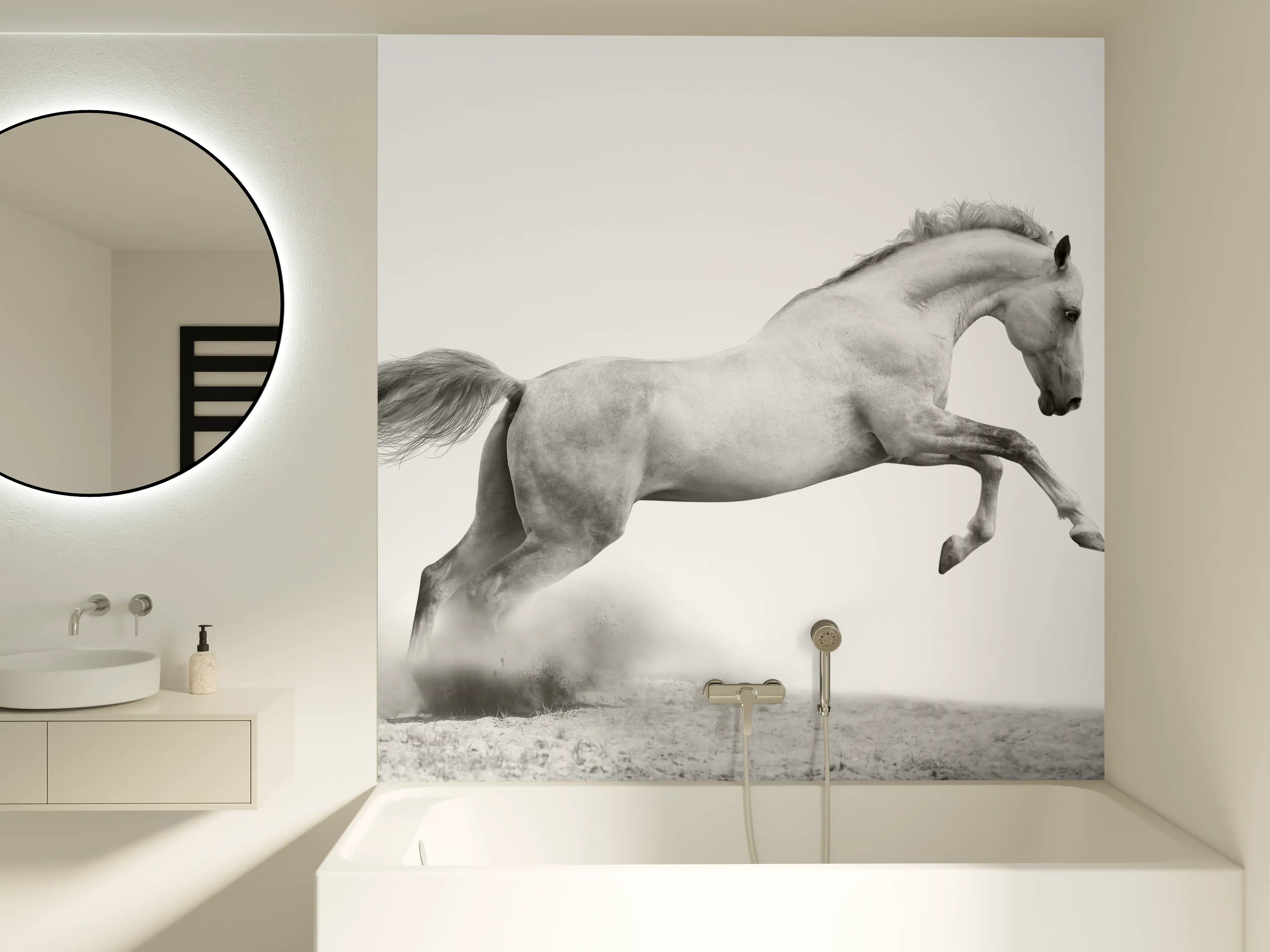 Badewannen-Rückwand - Silberweißes Pferd Dynamik