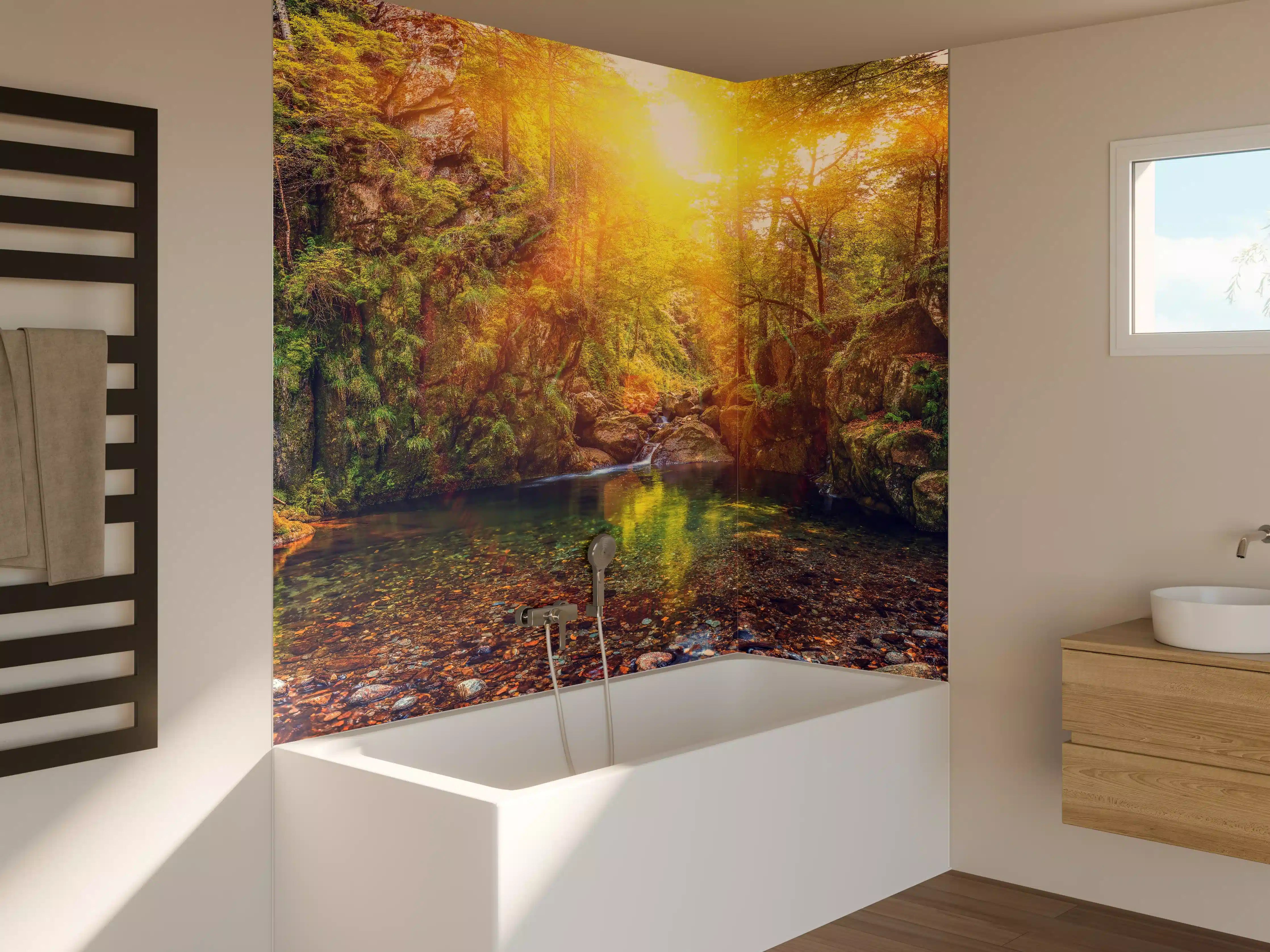 Badewannen-Rückwand - Sonnenbeschienener Waldsee