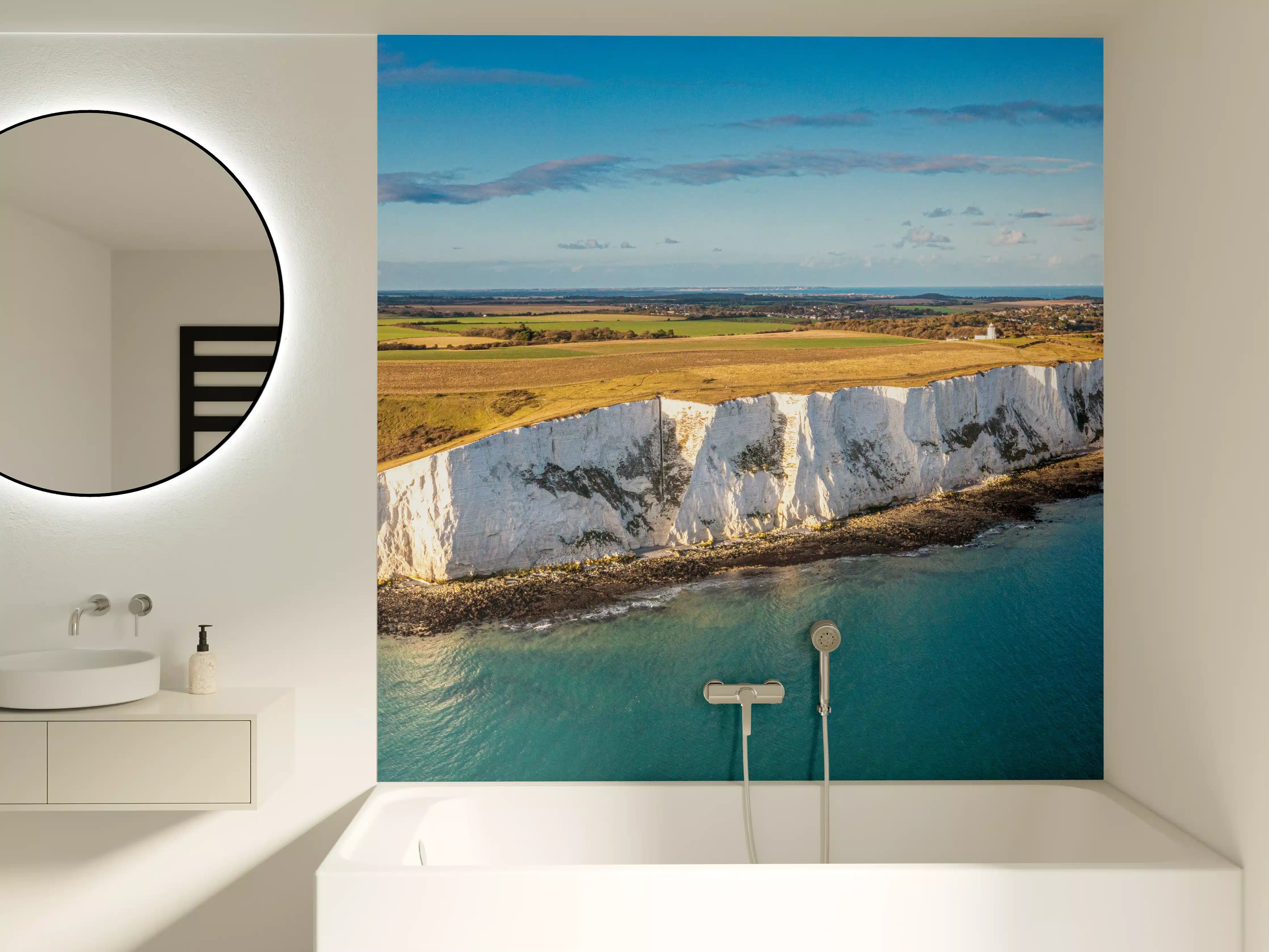 Badewannen-Rückwand - Strahlende White Cliffs of Dover