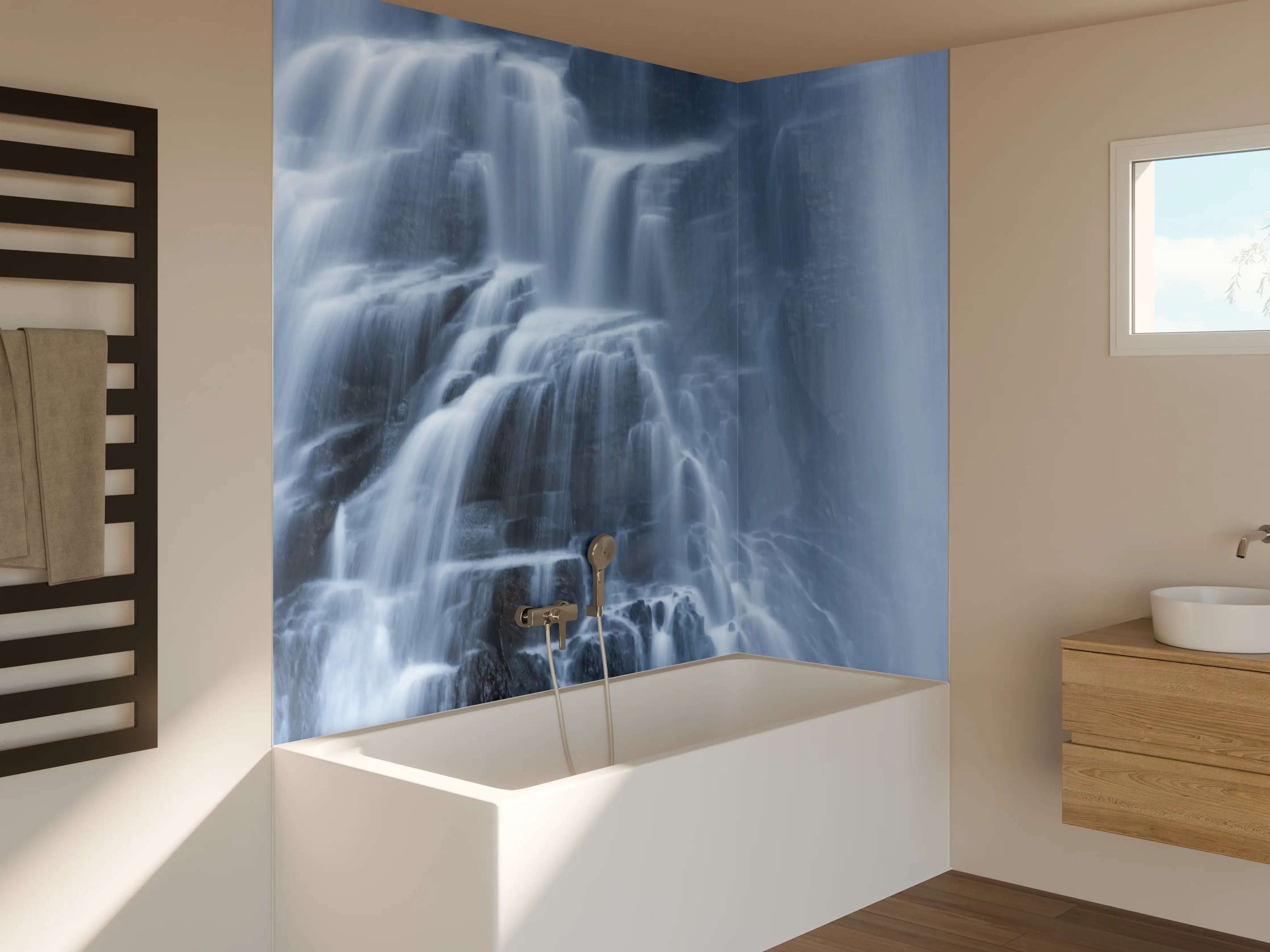 Badewannen-Rückwand - Traumartiger Wasserfall an Felsenwand