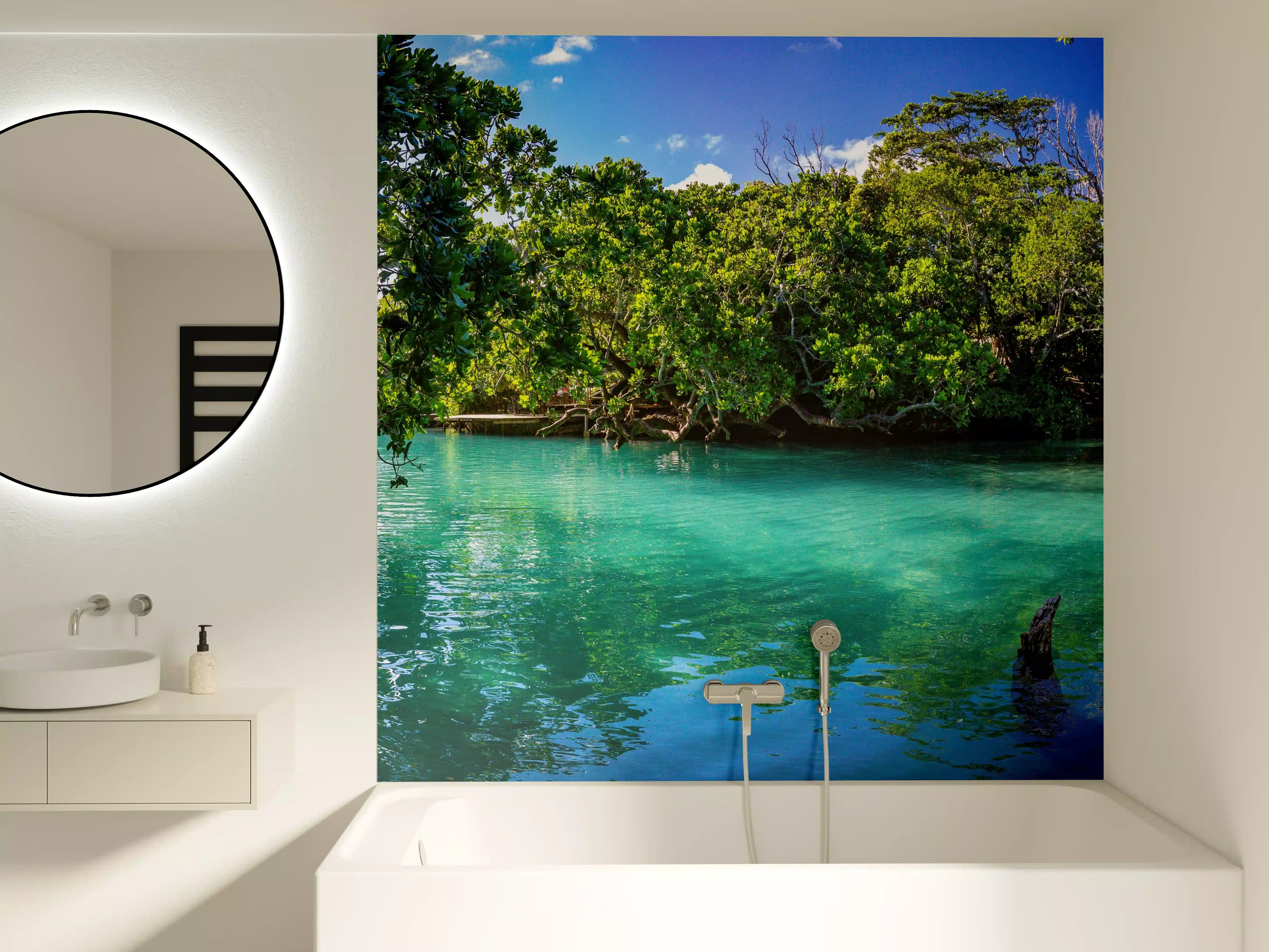 Badewannen-Rückwand - Traumhafter See im Wald - Indonesien