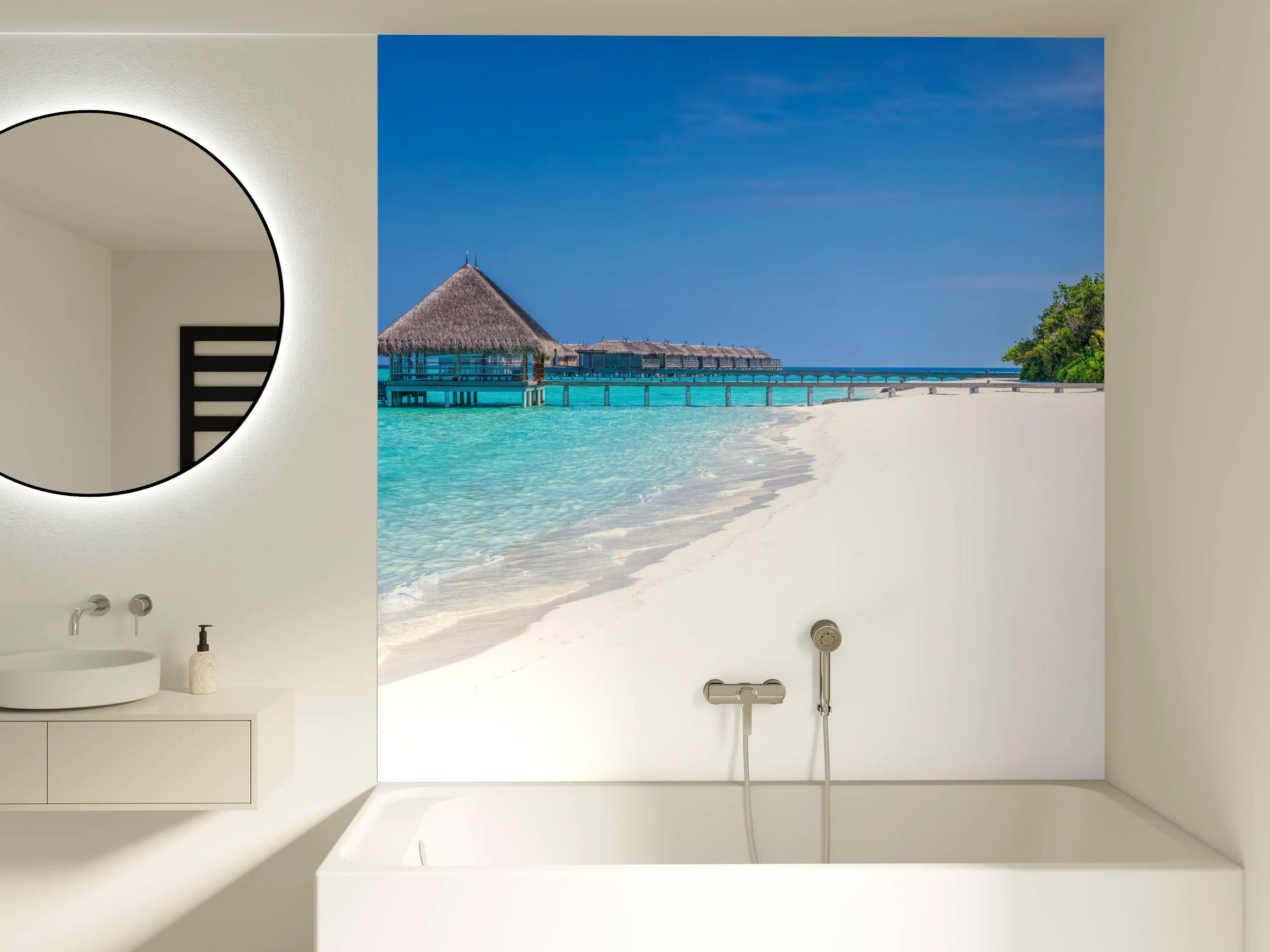 Badewannen-Rückwand - Tropisches Paradies am weißen Sandstrand