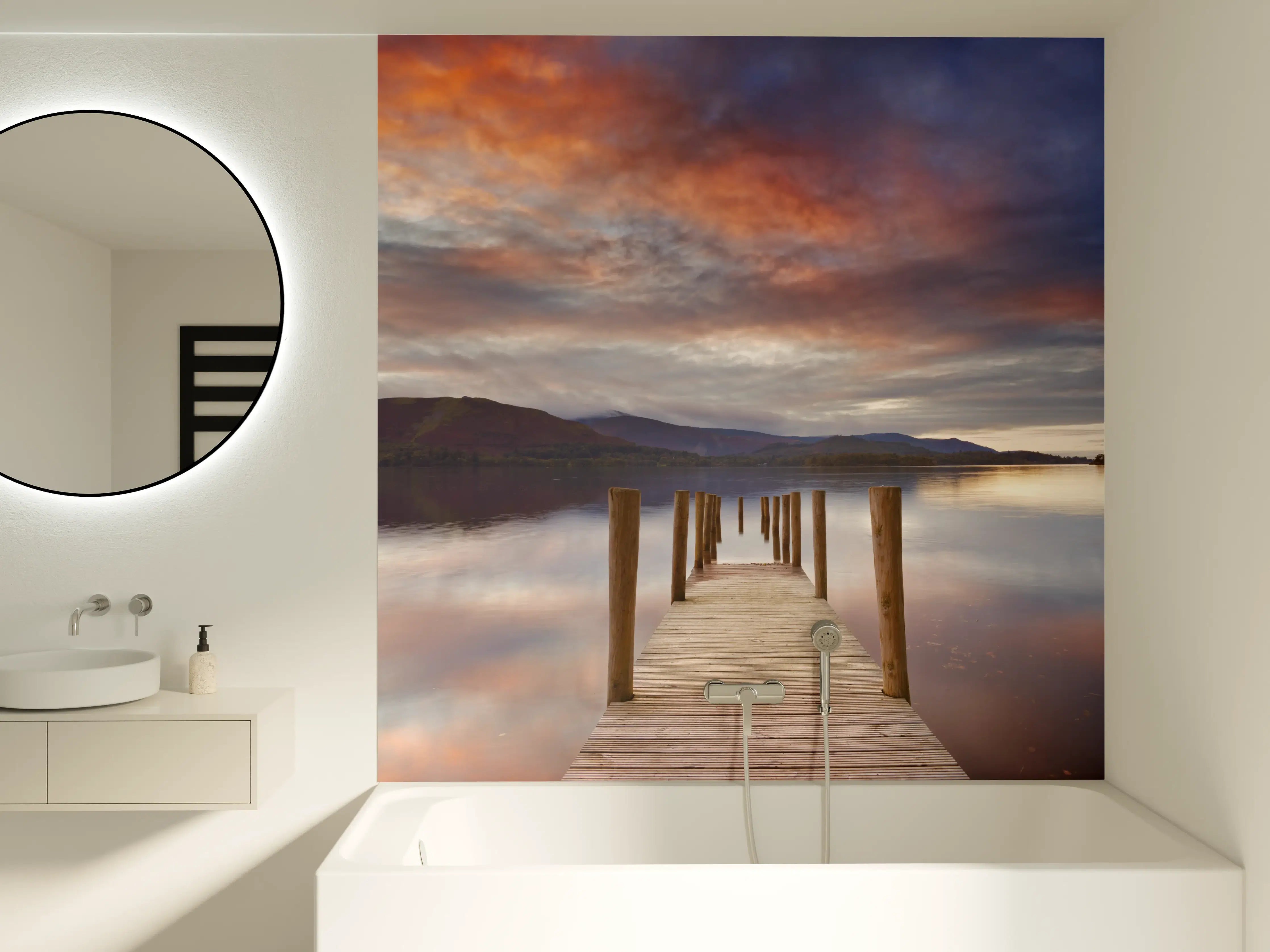 Badewannen-Rückwand - Überschwemmter Steg in Derwent Water