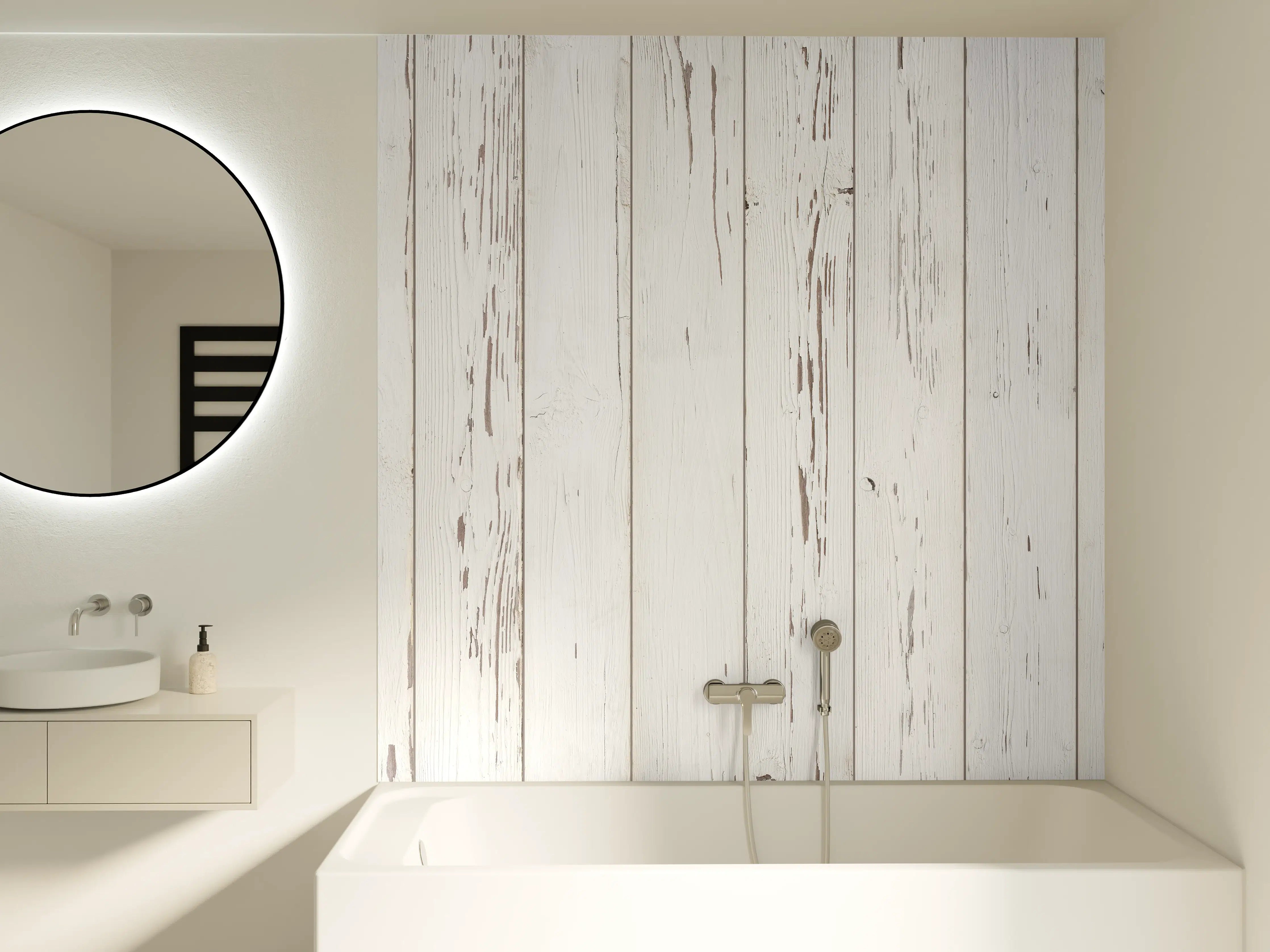 Badewannen-Rückwand - Verwitterte weiße Holzdielen