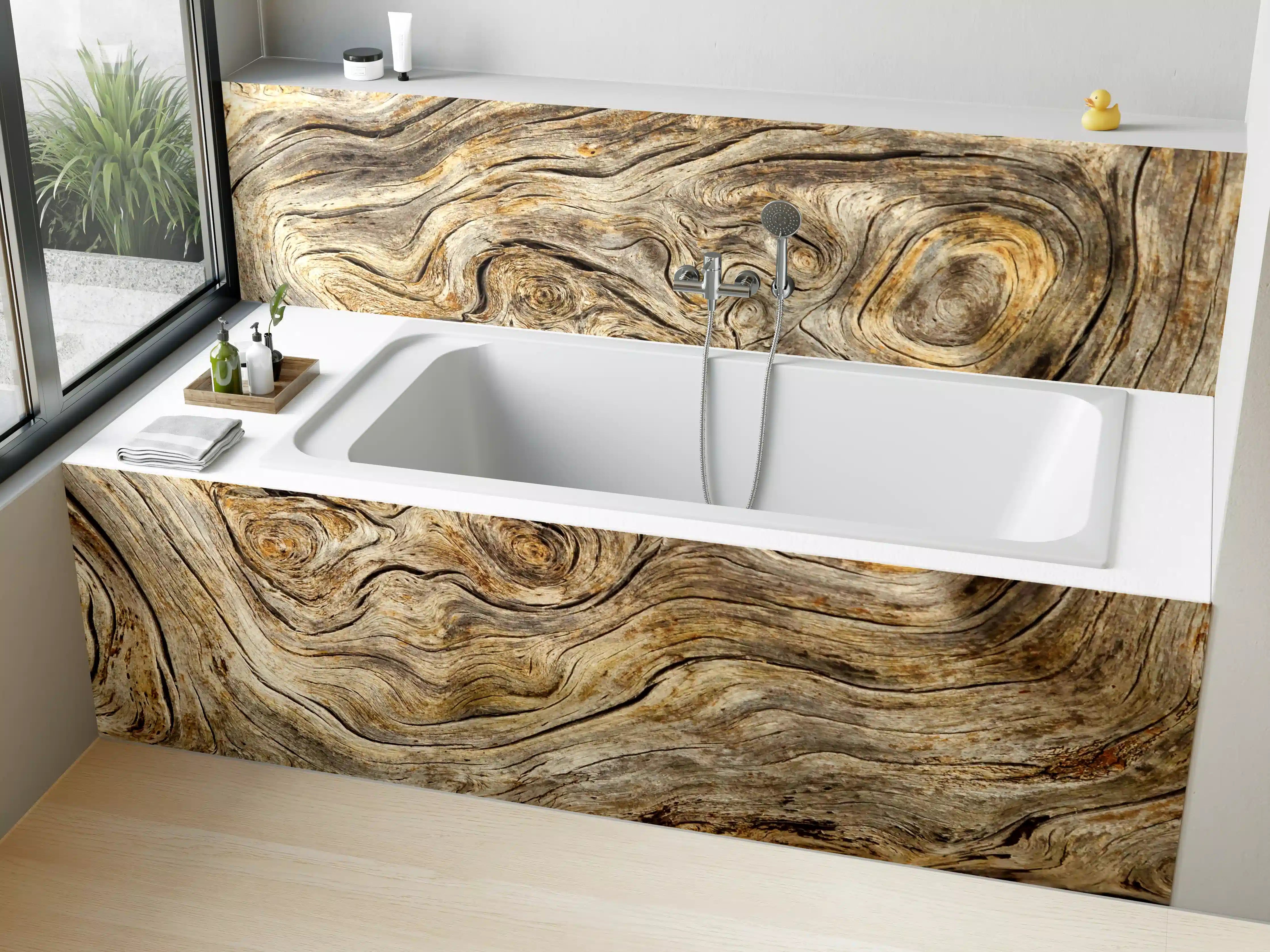 Badewannen-Rückwand - Warmes Holz mit Grautonakzenten