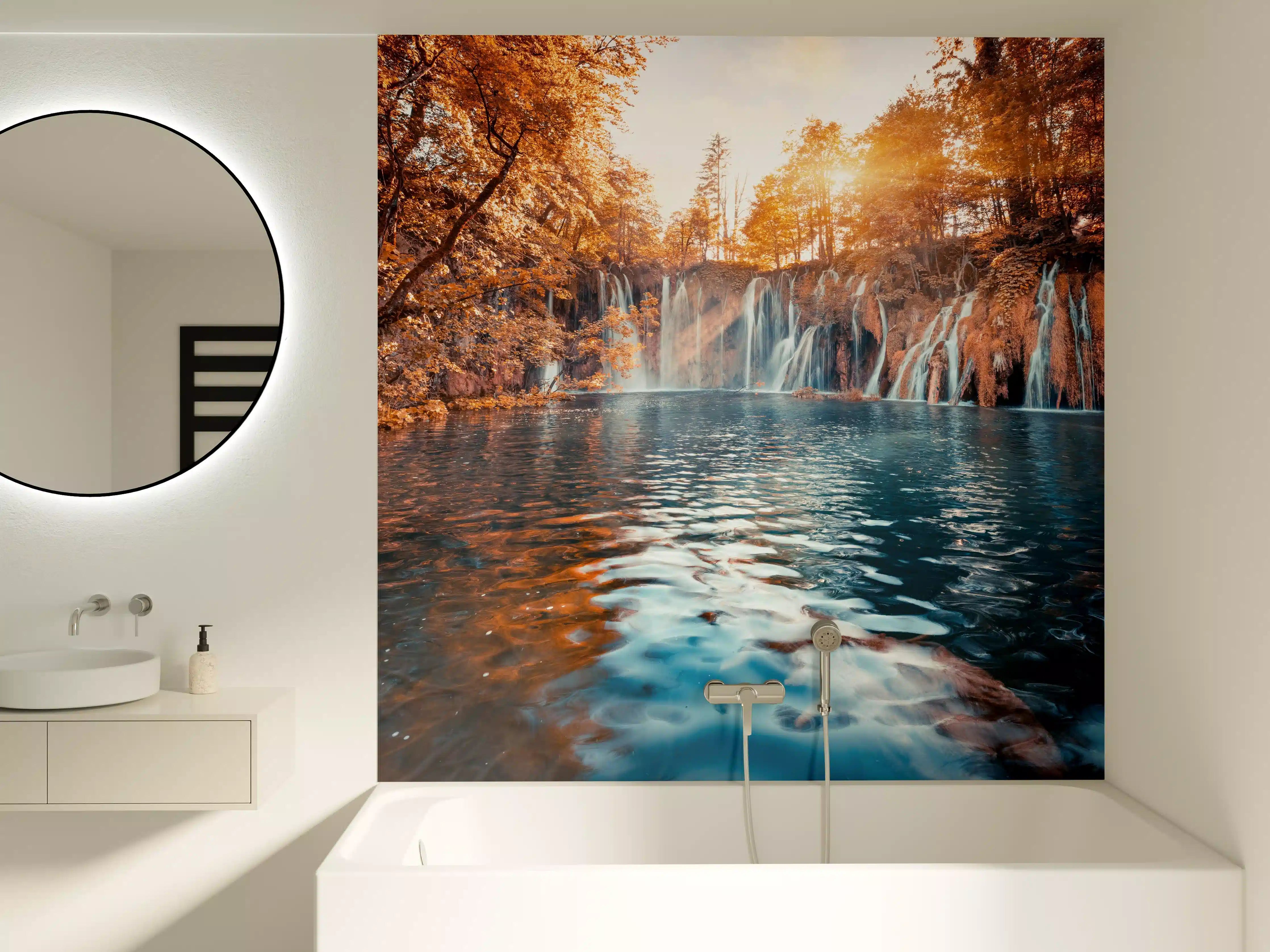 Badewannen-Rückwand - Wasserfall in Plitvice Nation bei Sonnenaufgang