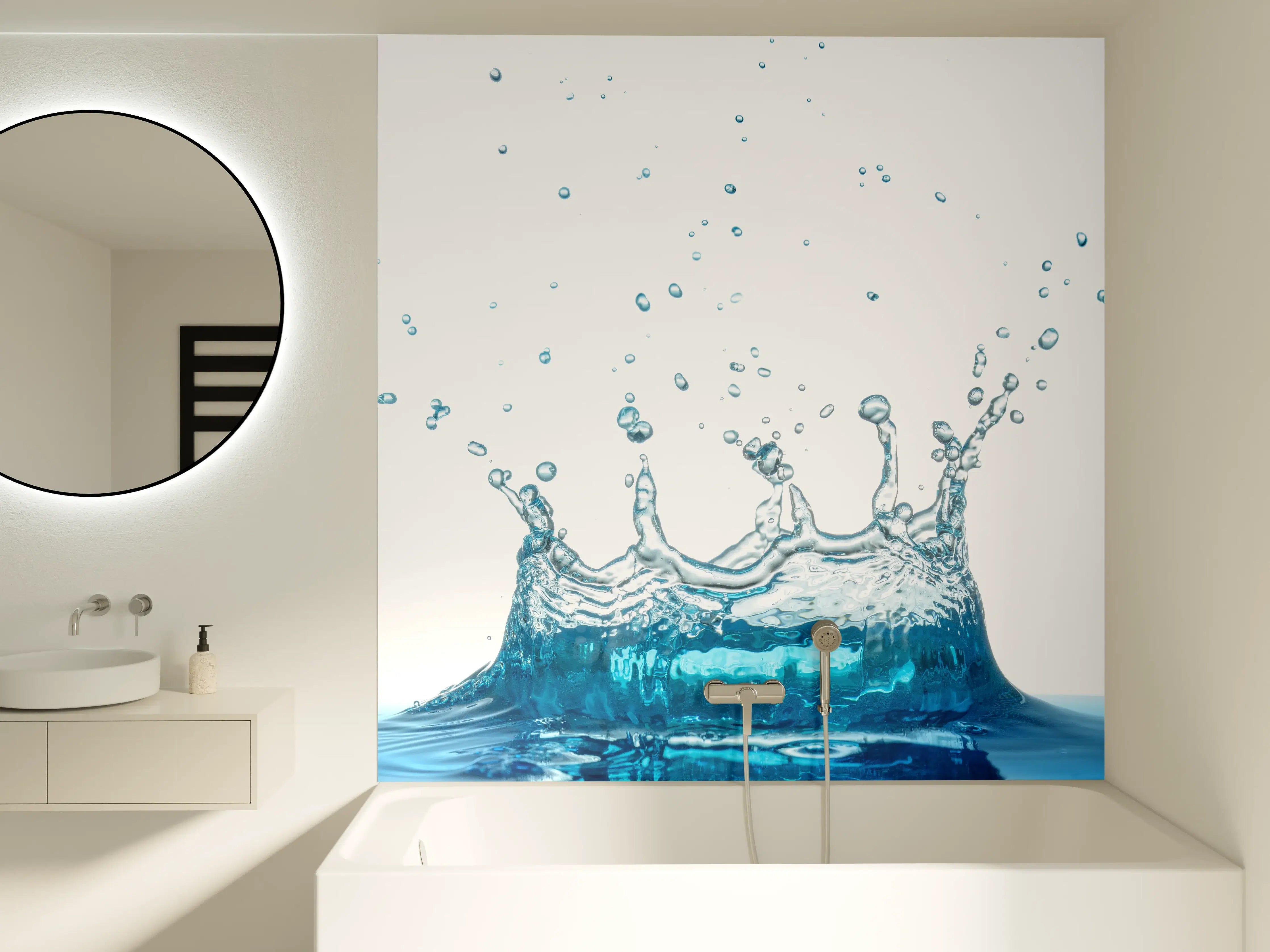 Badewannen-Rückwand - Wassersplash in Blau und Weiß