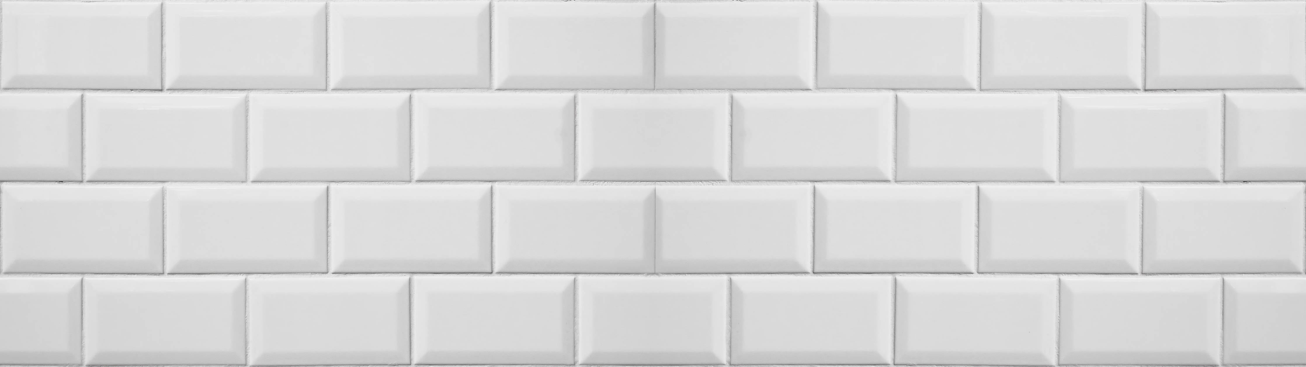 Badewannen-Rückwand-Weiße helle glänzende Ziegelfliesen