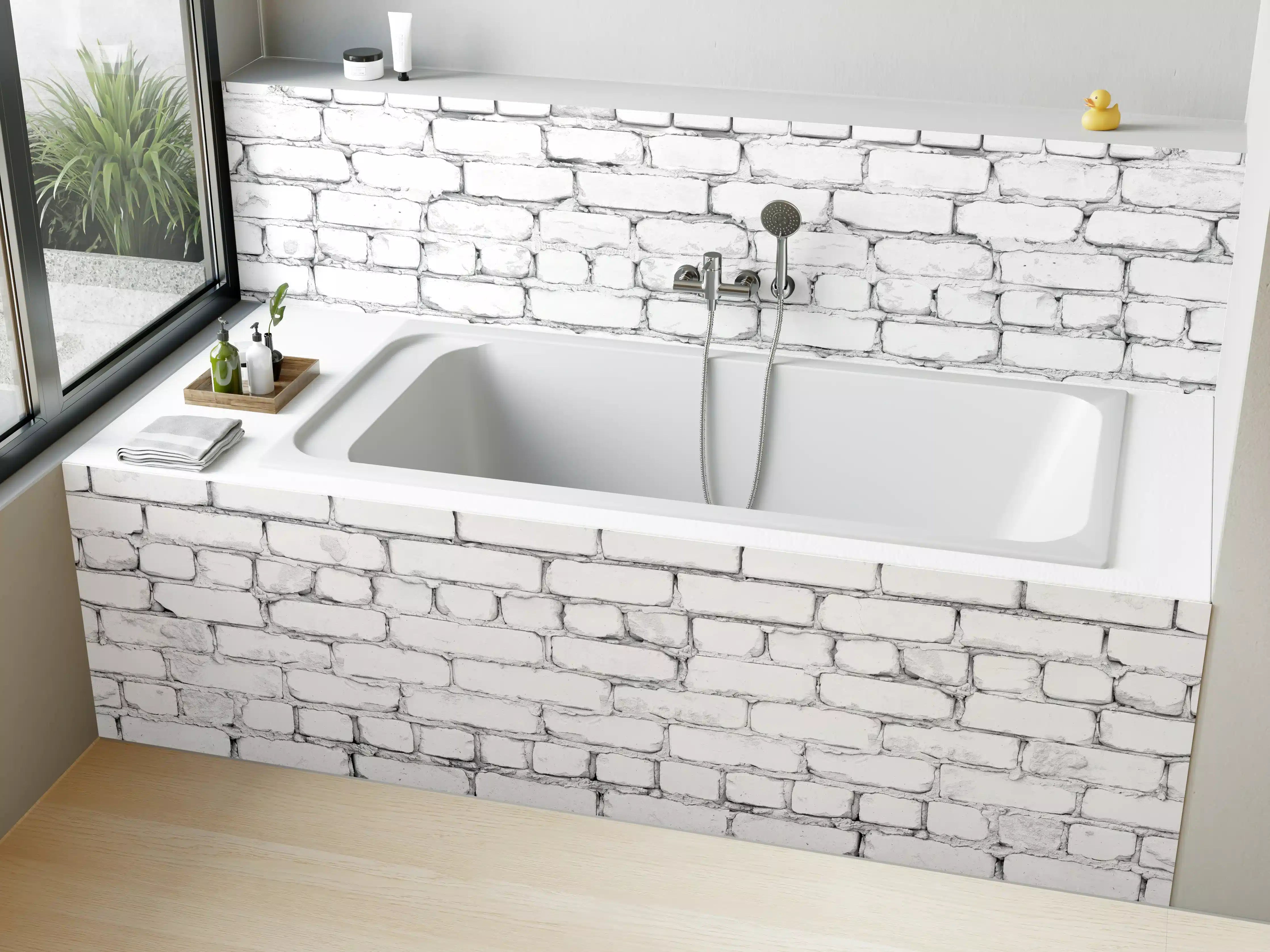 Badewannen-Rückwand - Weiße raue Backsteinmauer