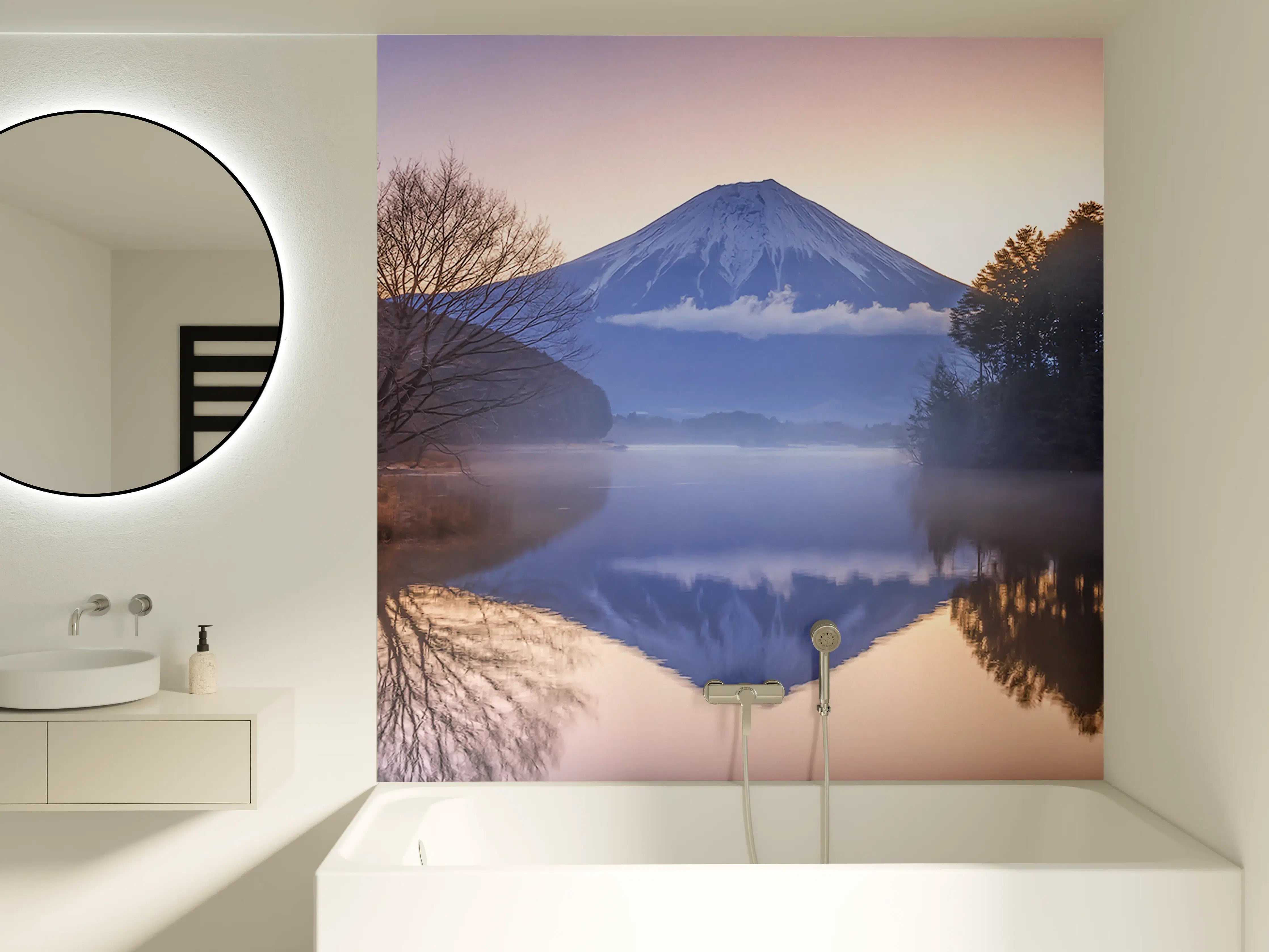 Badewannen-Rückwand - Winterlicher Fuji-Spiegelung
