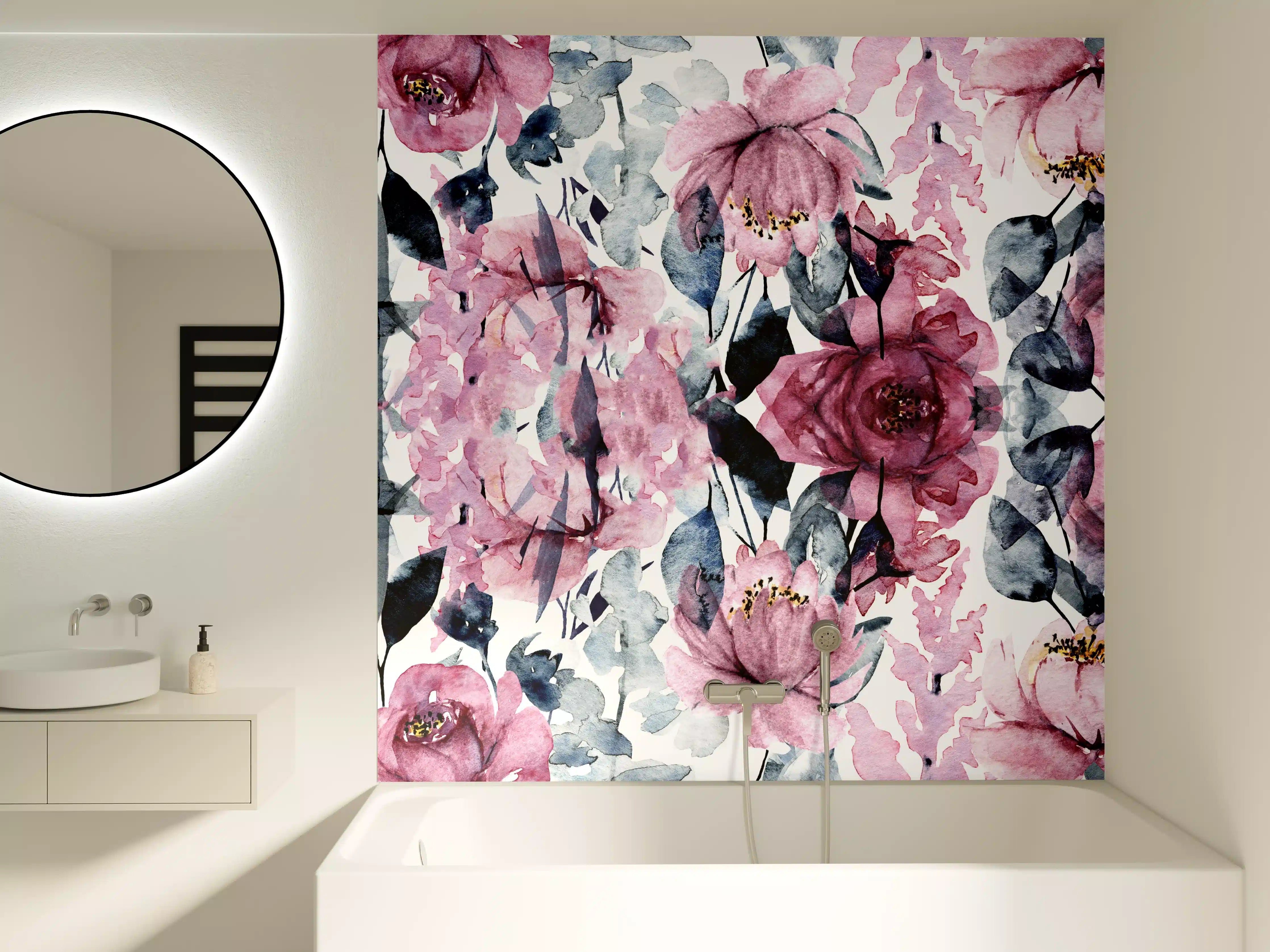 Badewannen-Rückwand - Wunderschöne pinke Hydrangeas und Rosen