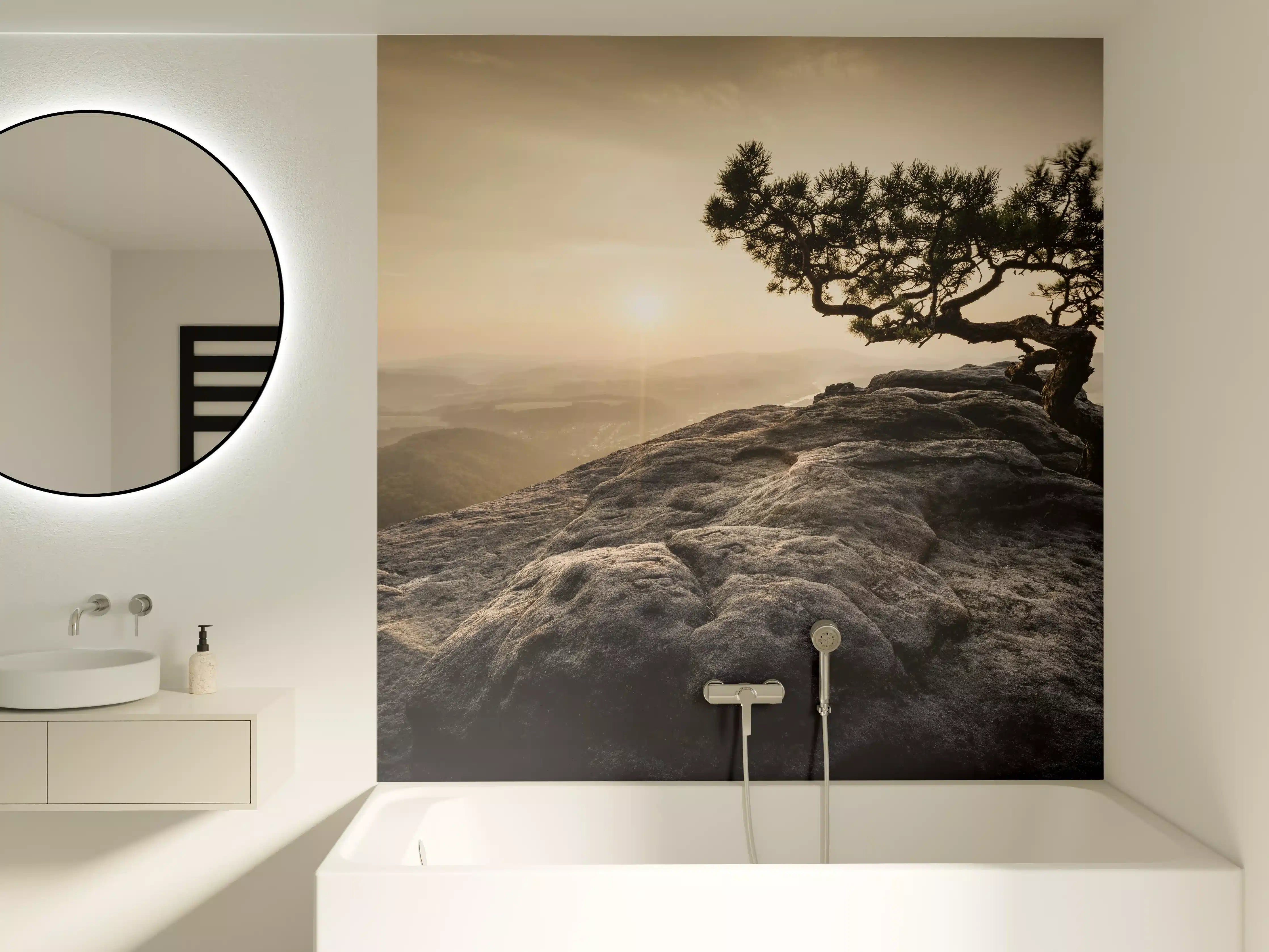 Badewannen-Rückwand - alte Kiefer zum Sonnenaufgang - Sächsische Schweiz