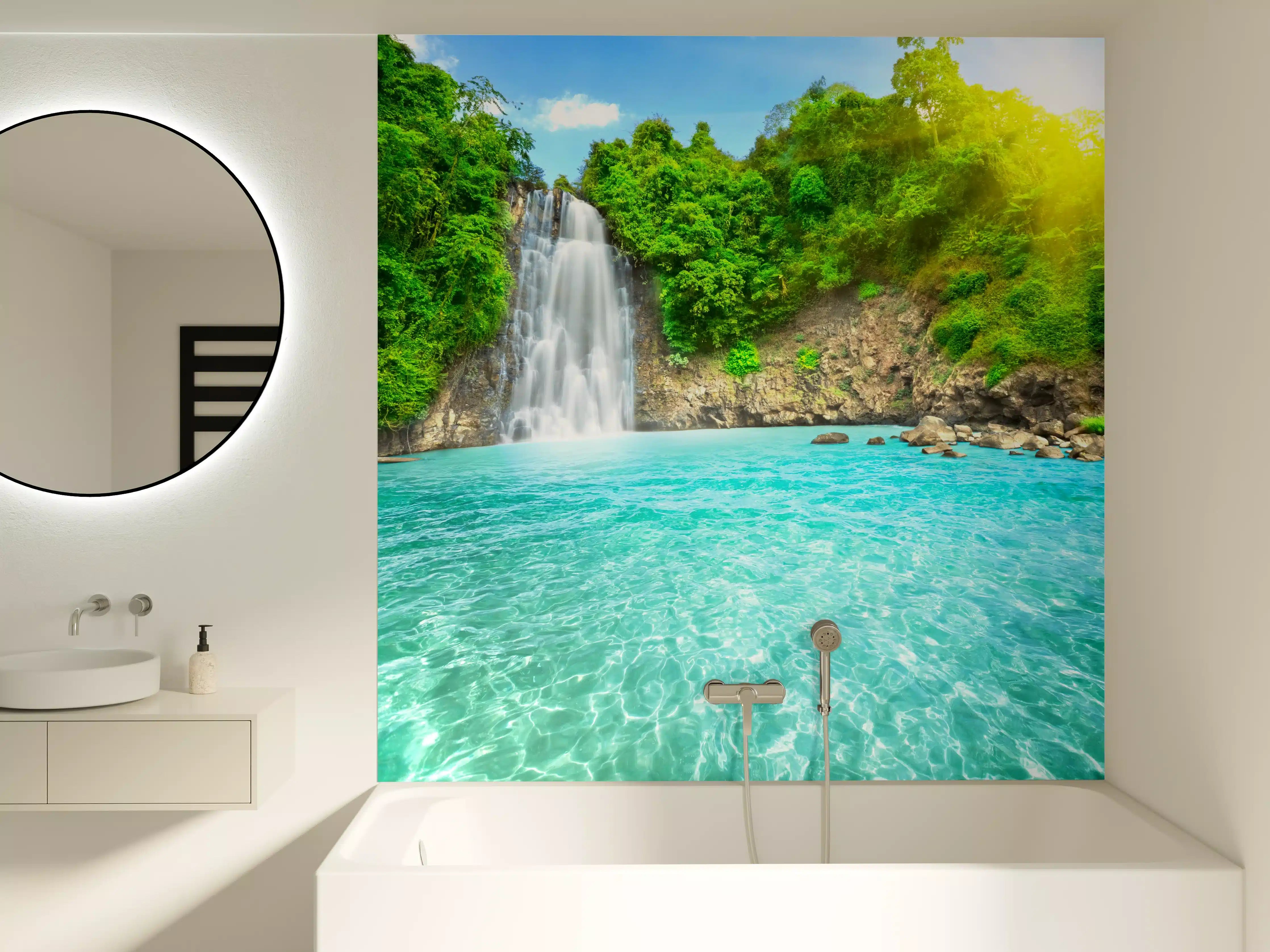 Badewannen-Rückwand - tropischer Wasserfall