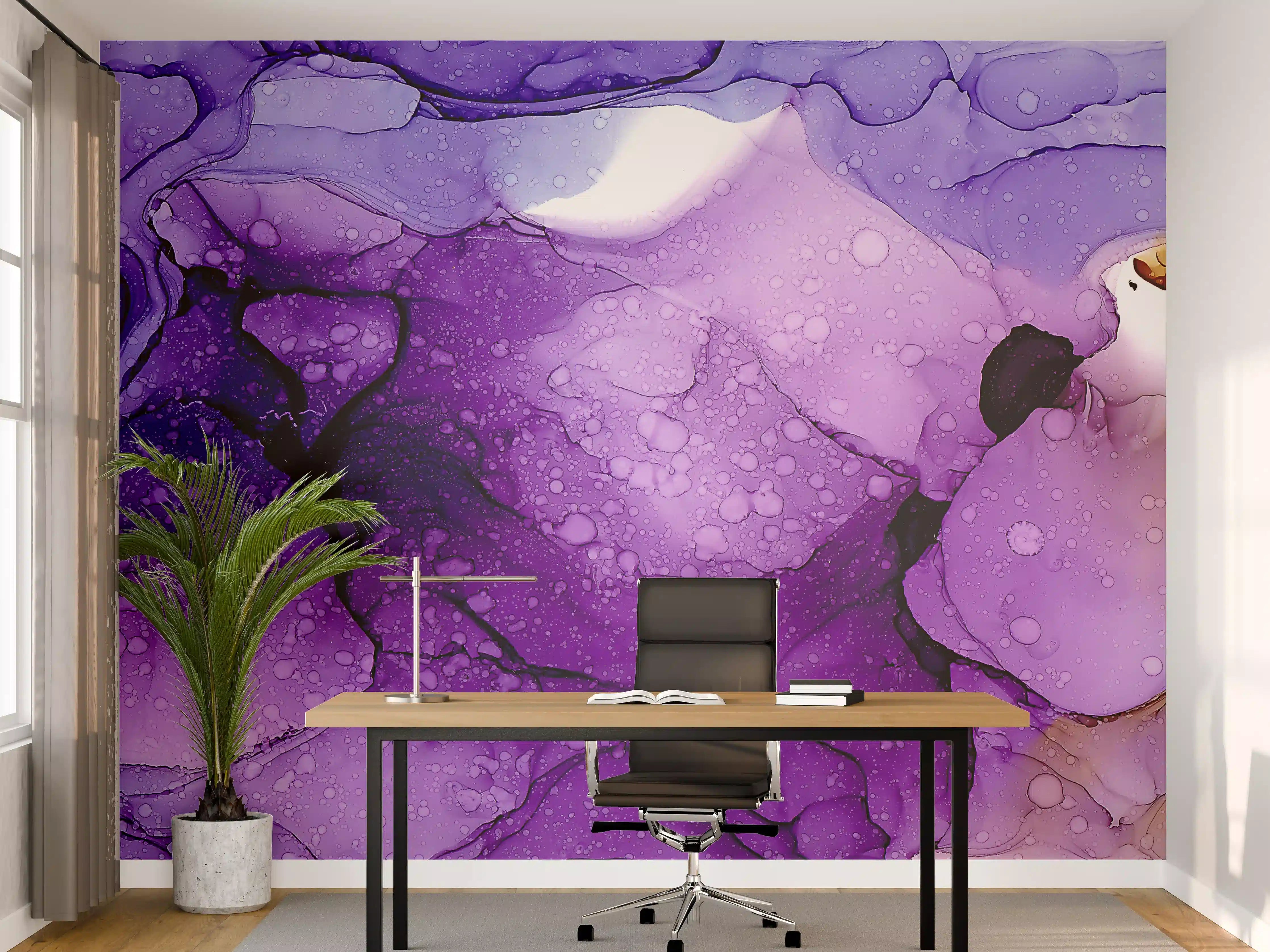 Büro Wandgestaltung - Abstrakte Wasserfarben in Violett, Blau und Gold