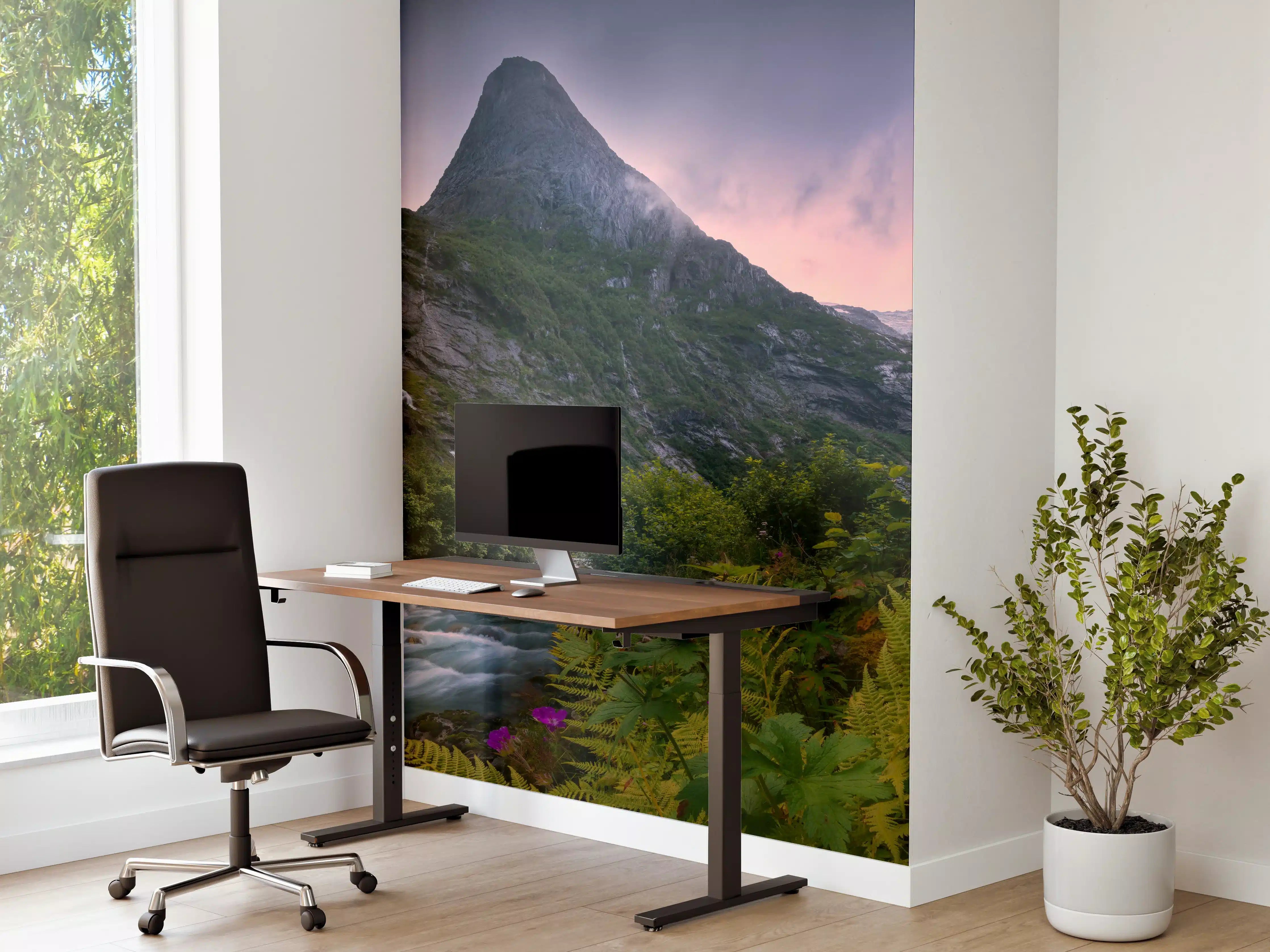 Büro Wandgestaltung - Berglandschaft Norwegens mit Wasserfällen