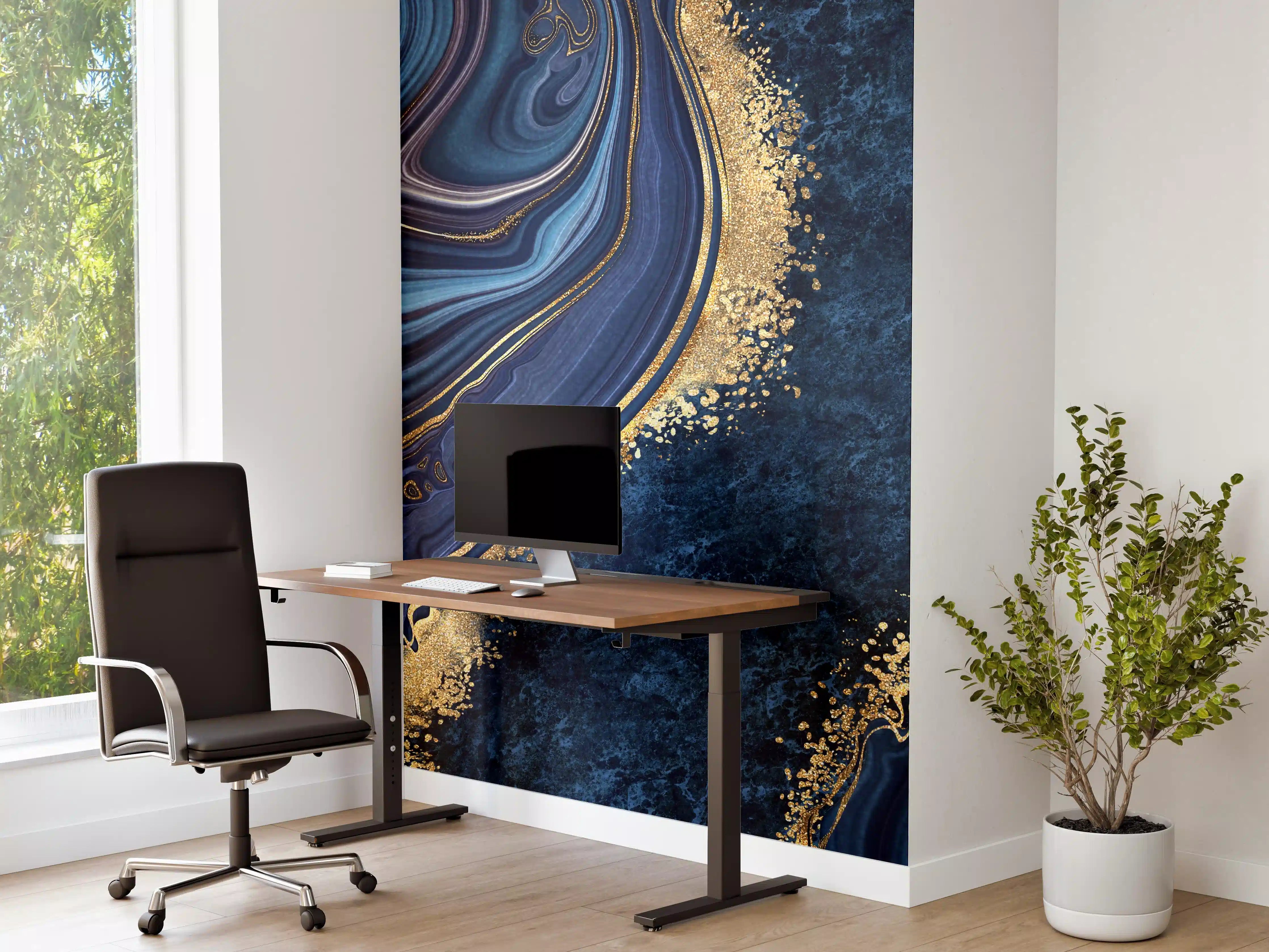 Büro Wandgestaltung - Blau goldenes Mosaik Design aus Marmor