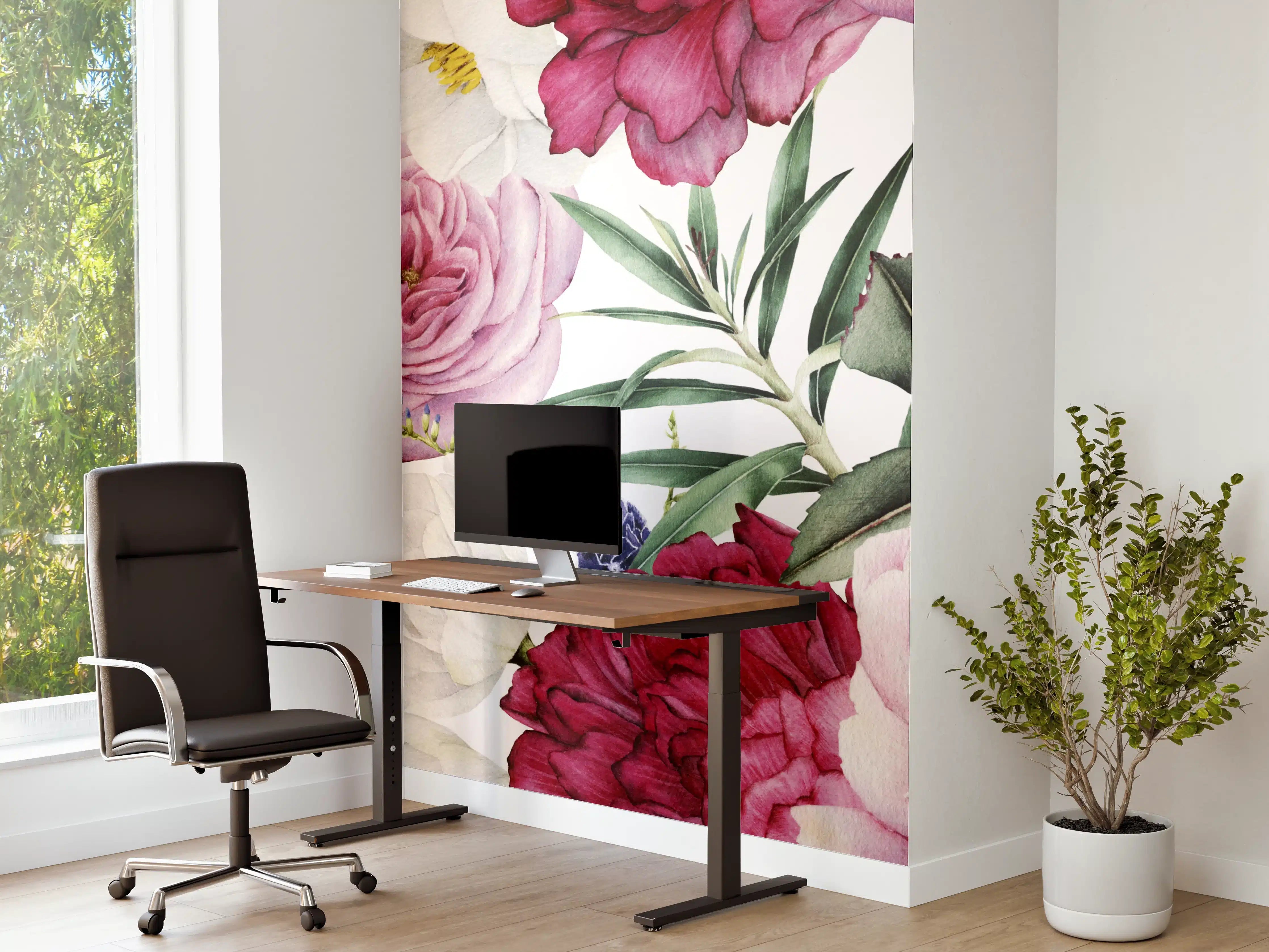 Büro Wandgestaltung - Blumenmuster mit Pink- und Rottönen