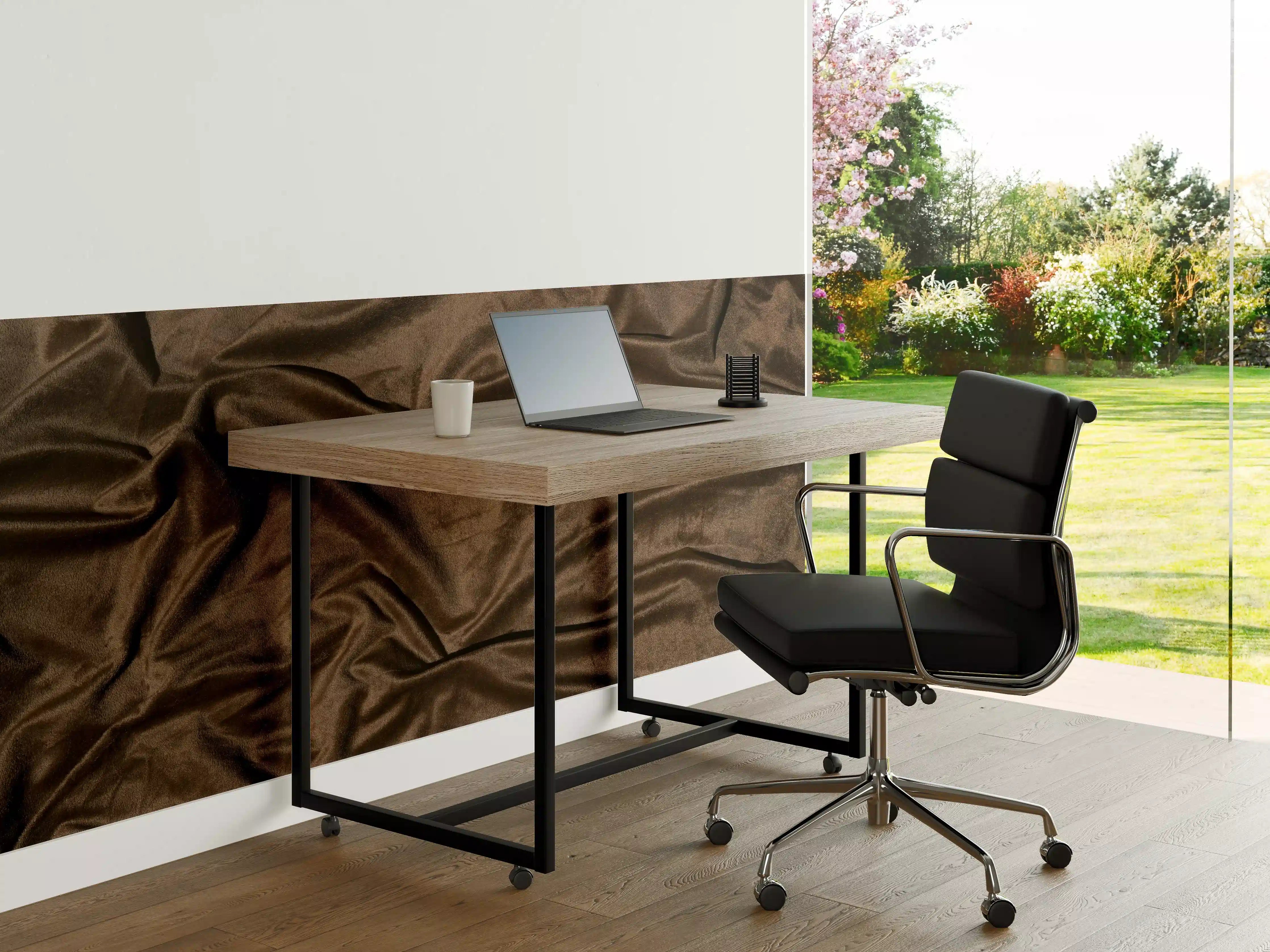 Büro Wandgestaltung - Braune Satin Seide