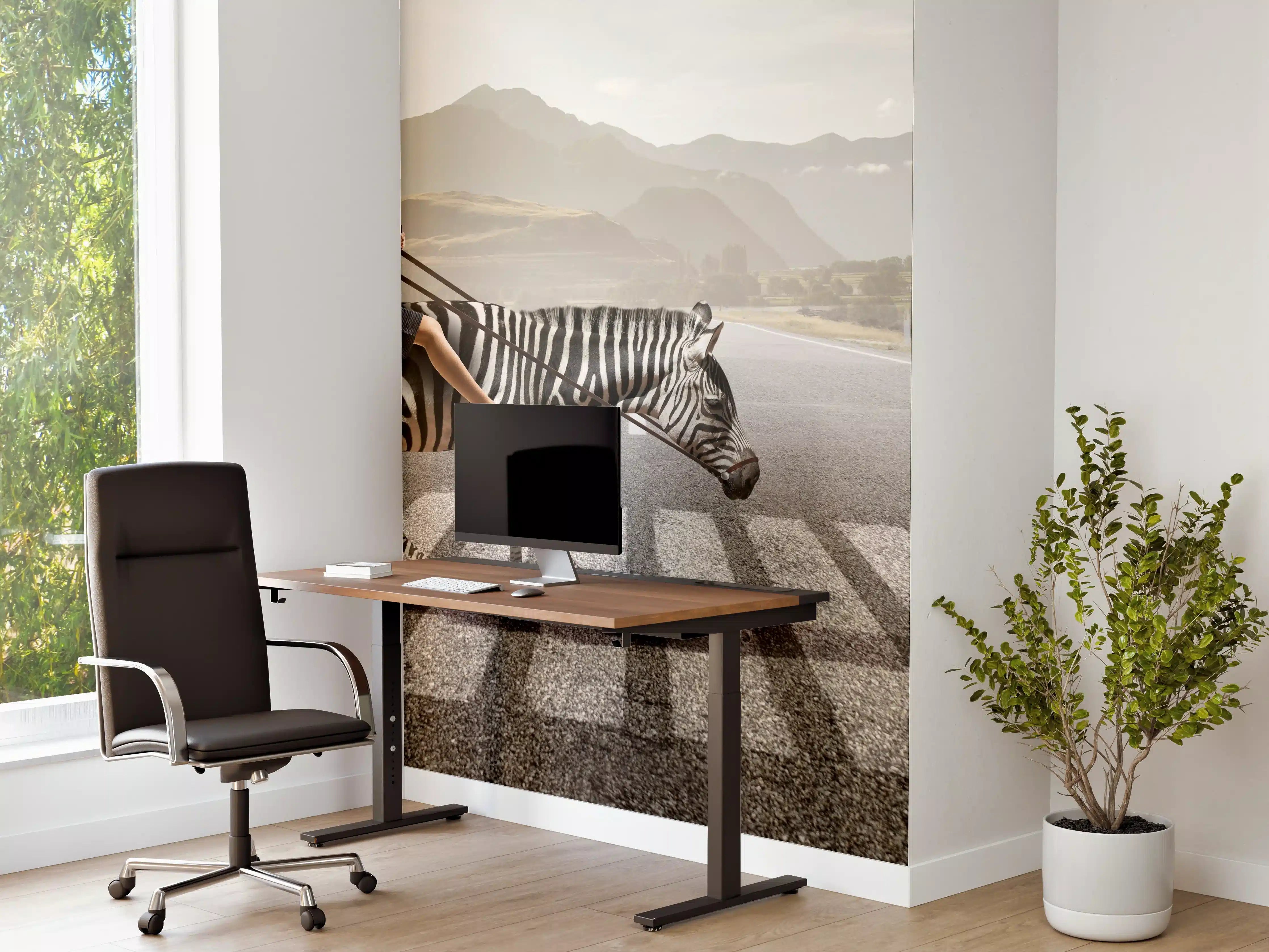 Büro Wandgestaltung - Businesswoman auf Zebra
