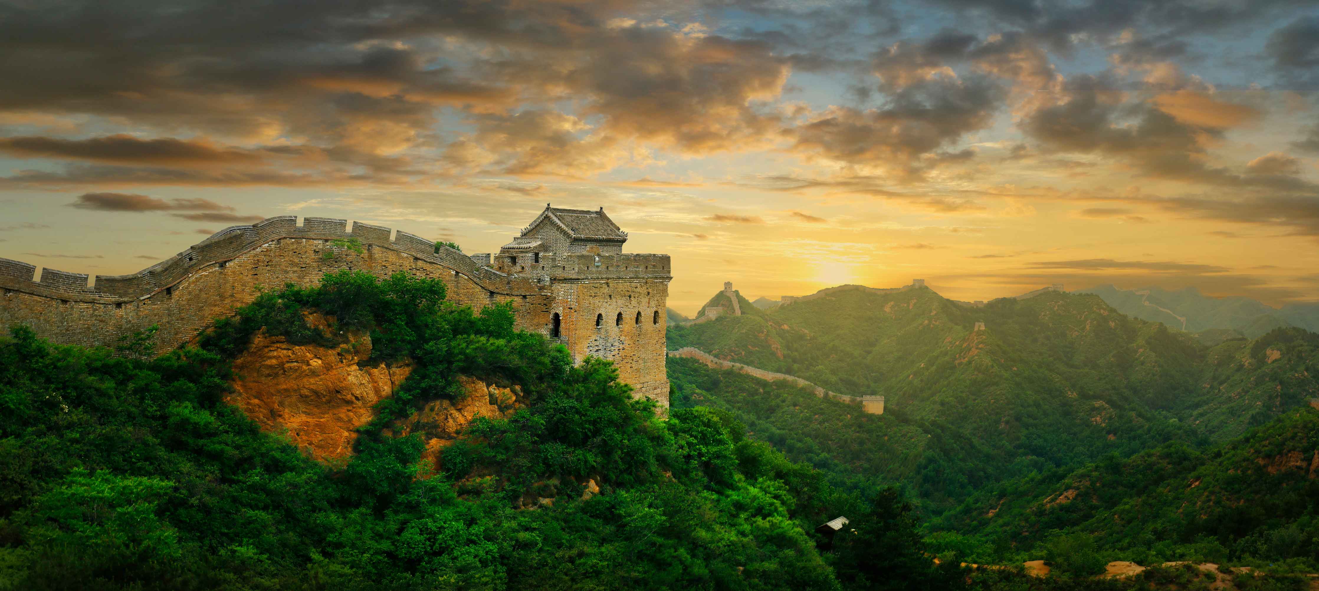 Büro Wandgestaltung-Chinesische Mauer Zeitlose Schönheit im Abendlicht