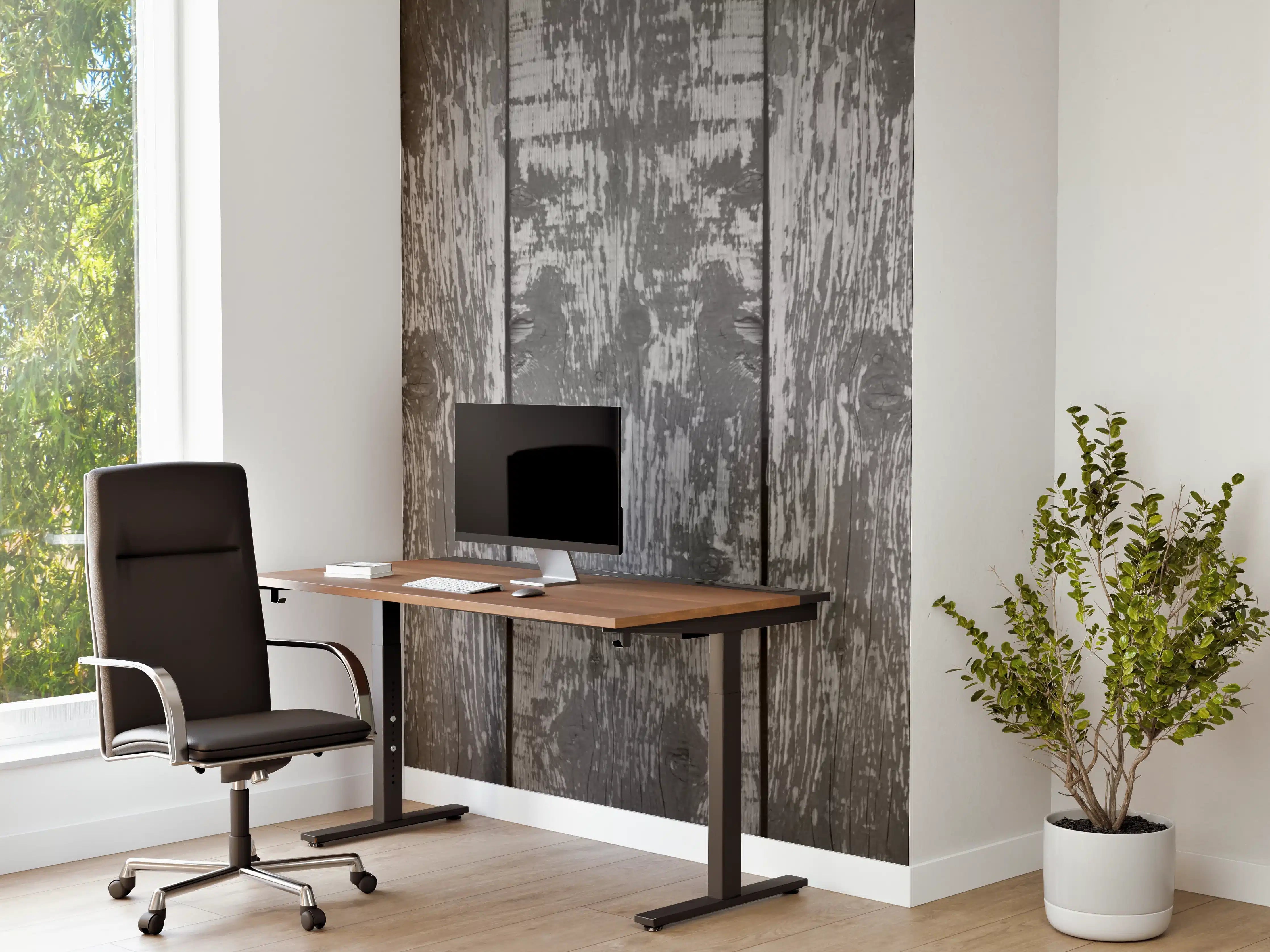 Büro Wandgestaltung - Dunkelgrauer Holzhintergrund