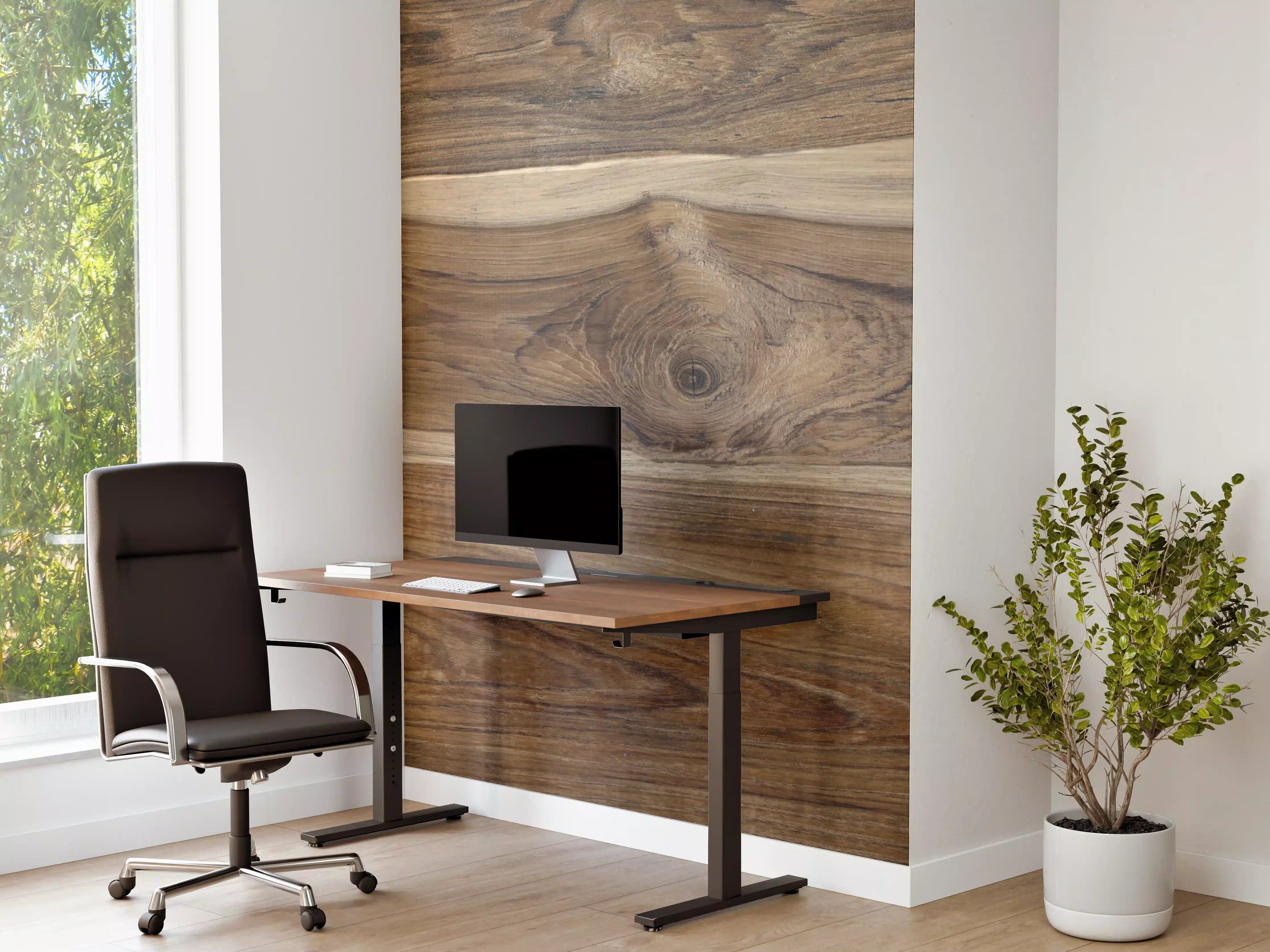 Büro Wandgestaltung - Dunkle Holzoptik