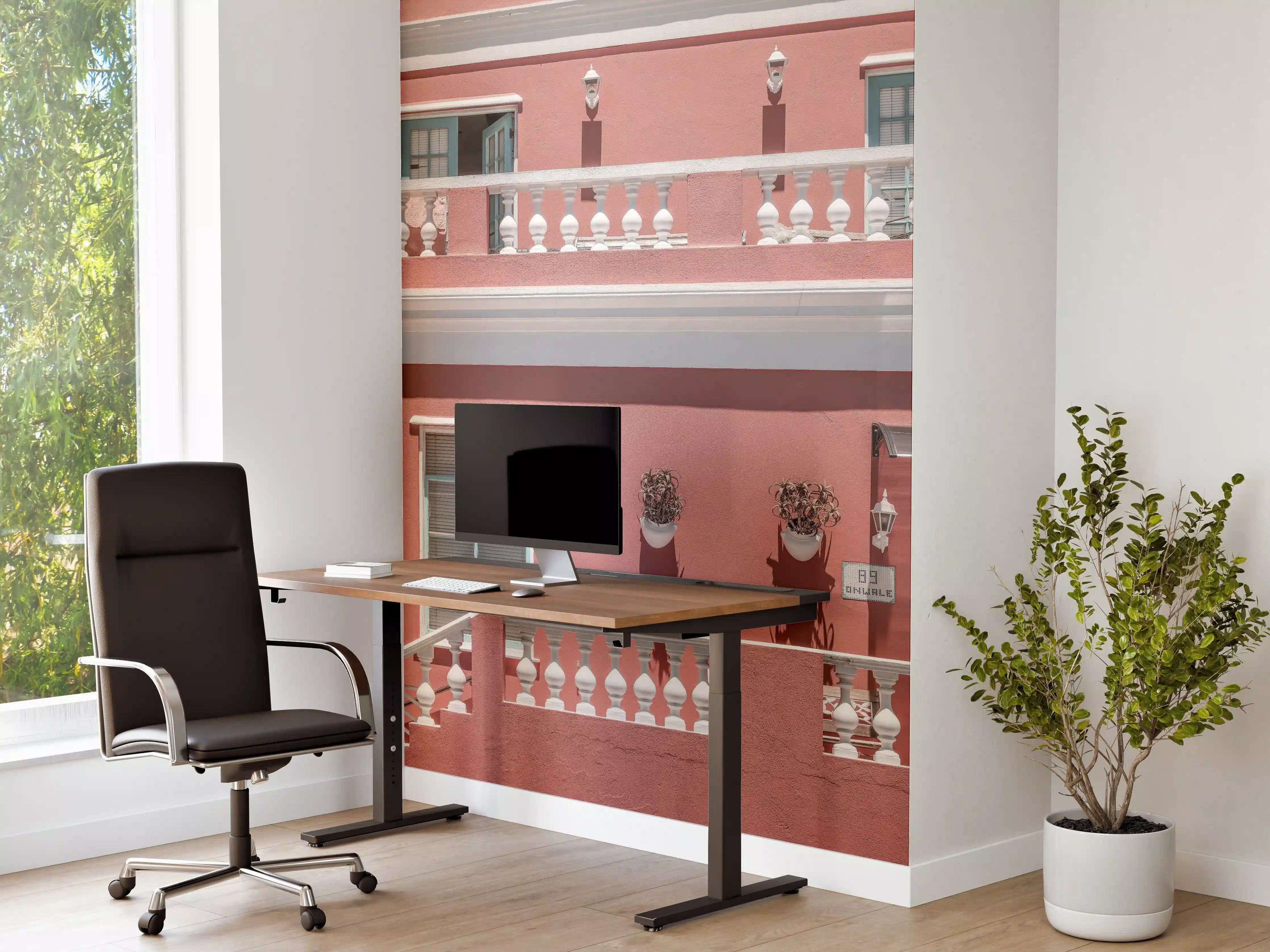 Büro Wandgestaltung - Farbenfrohe Hausfassade Pink