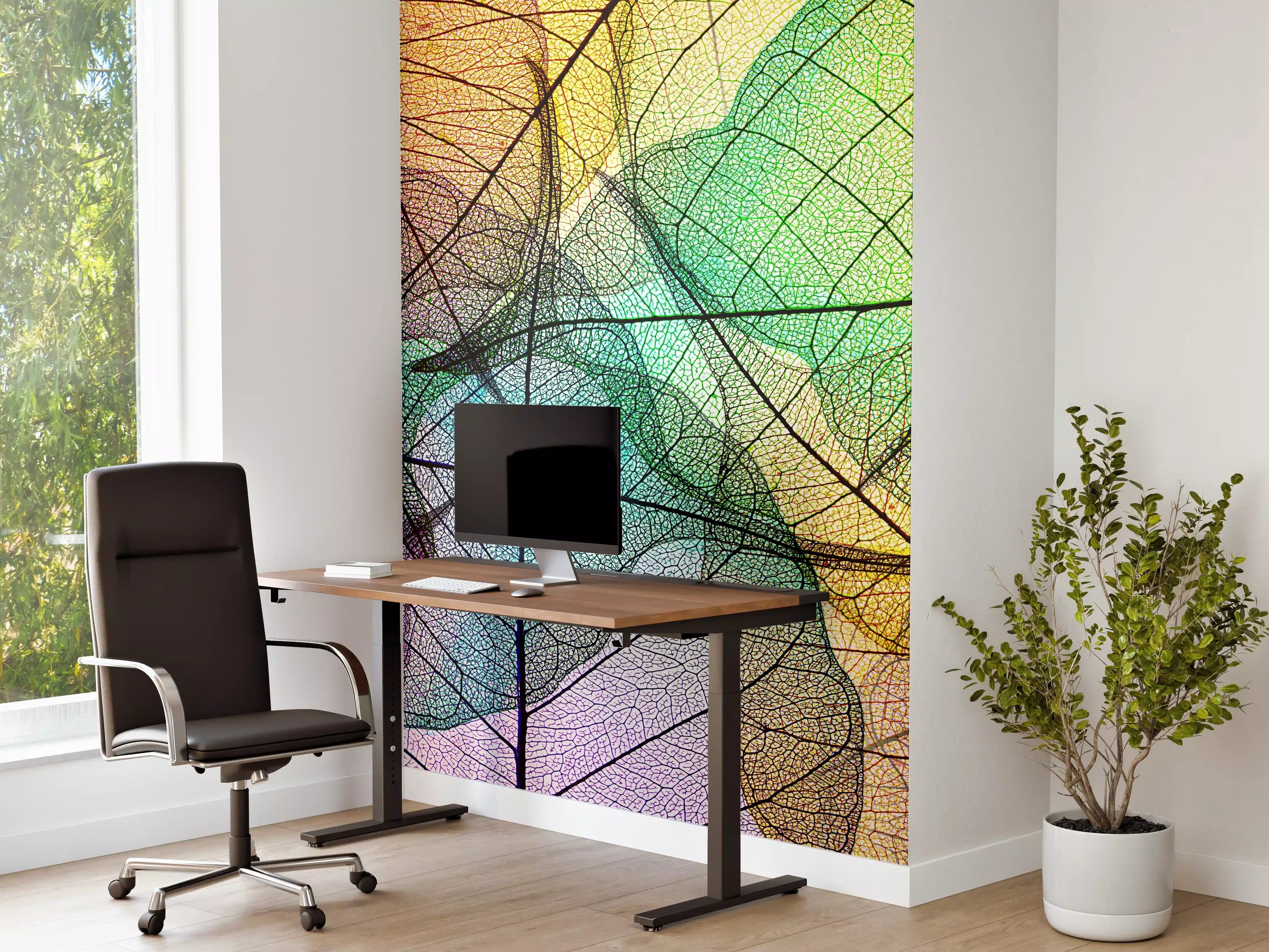 Büro Wandgestaltung - Farbenfrohe Laubtextur auf Weiß