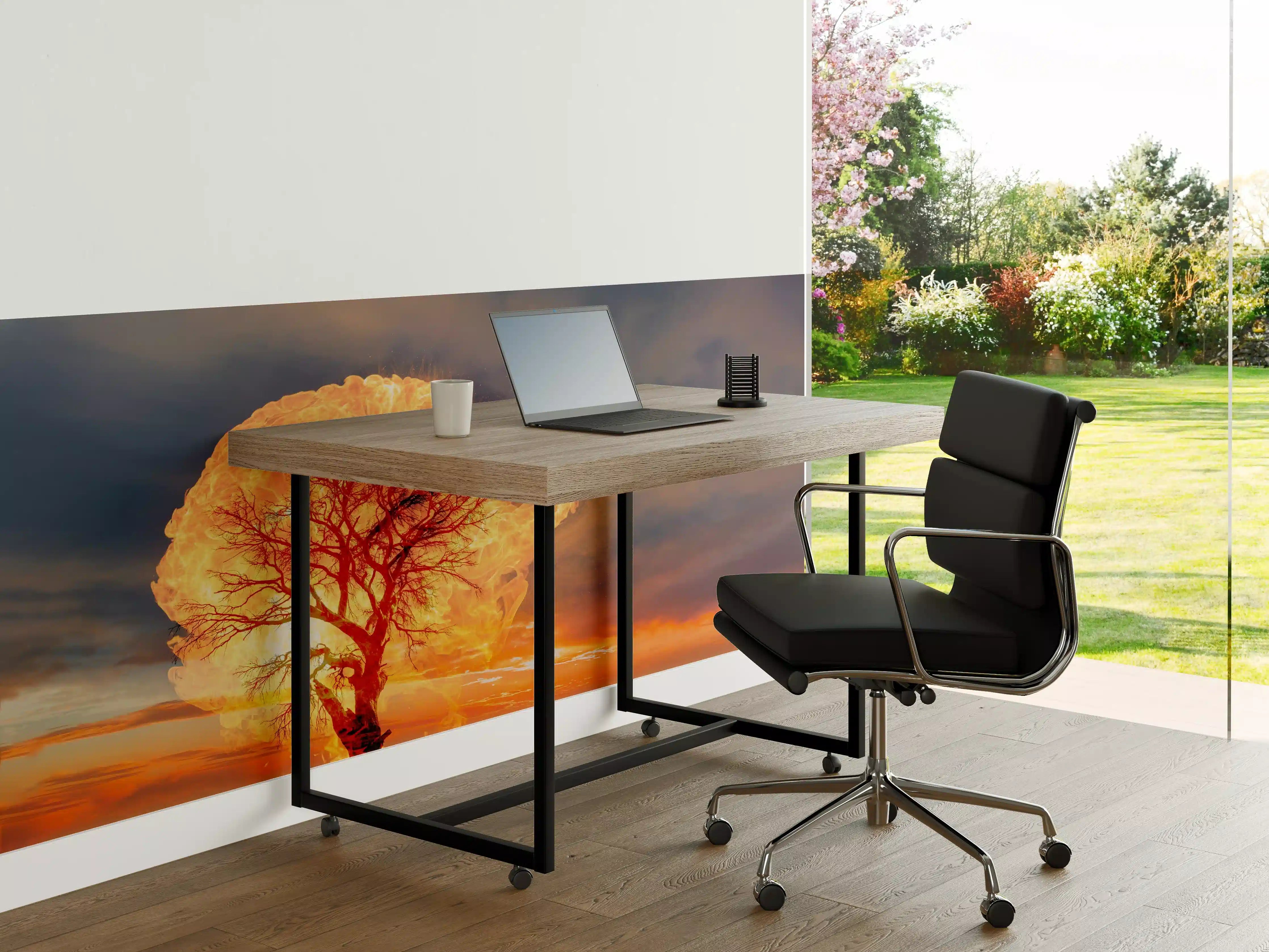 Büro Wandgestaltung - Flammender Baum bei Gewitter