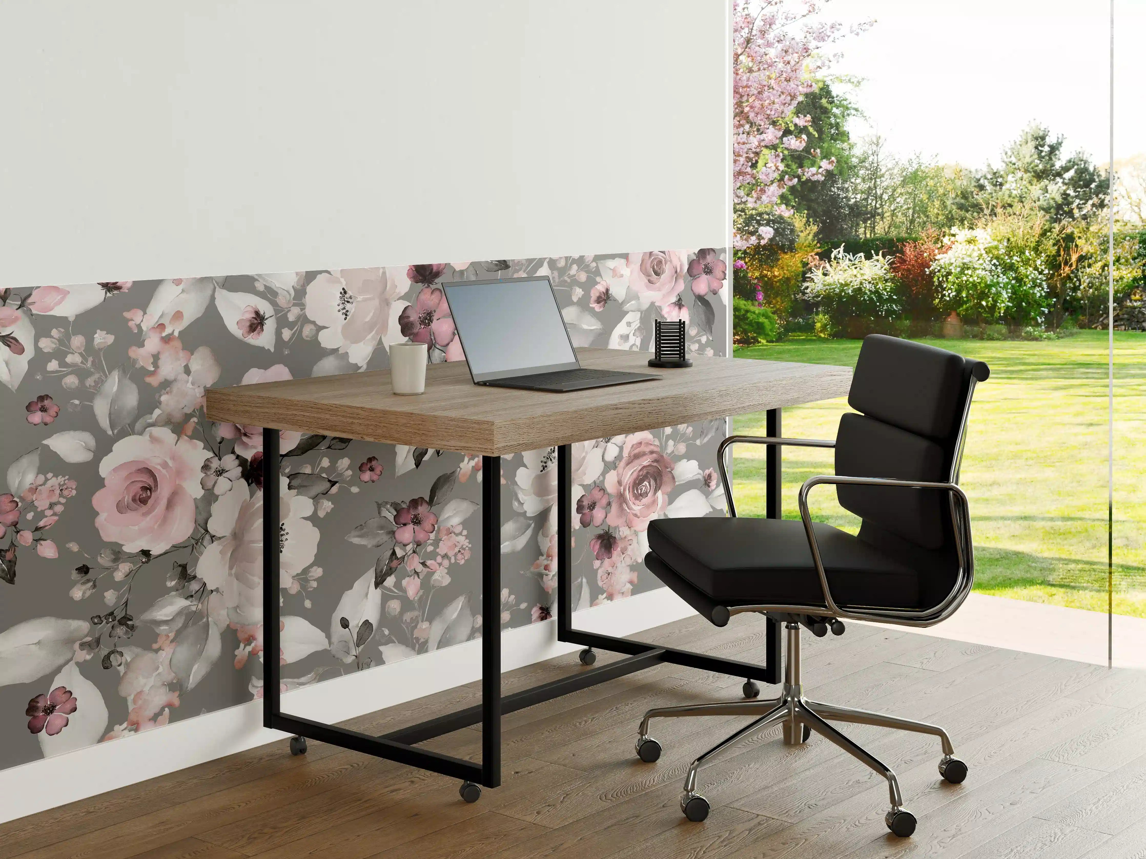 Büro Wandgestaltung - Frühlingsblumen im Tapeten-Stil