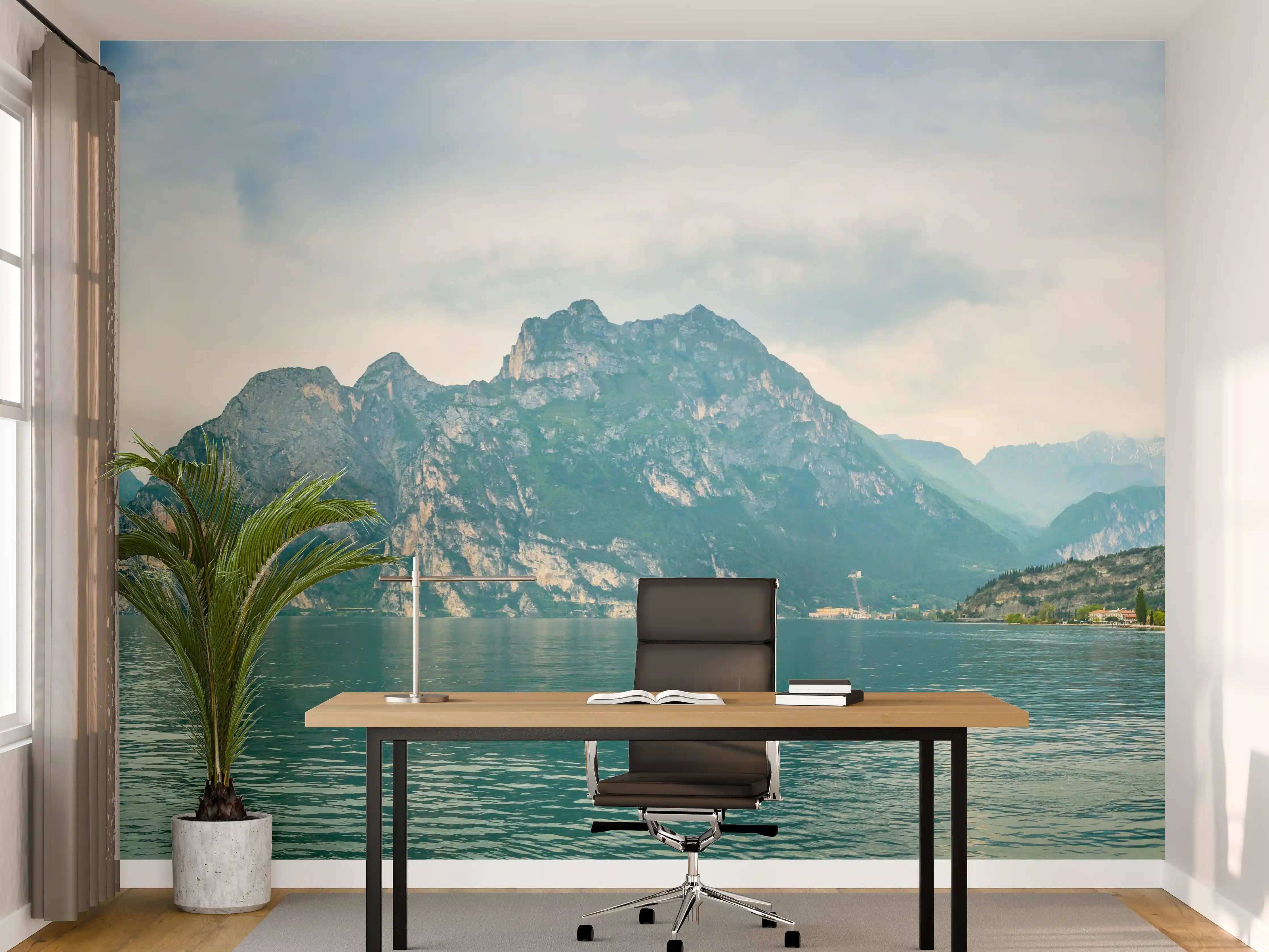 Büro Wandgestaltung - Gardasee im Farbenspiel von Himmel und Natur