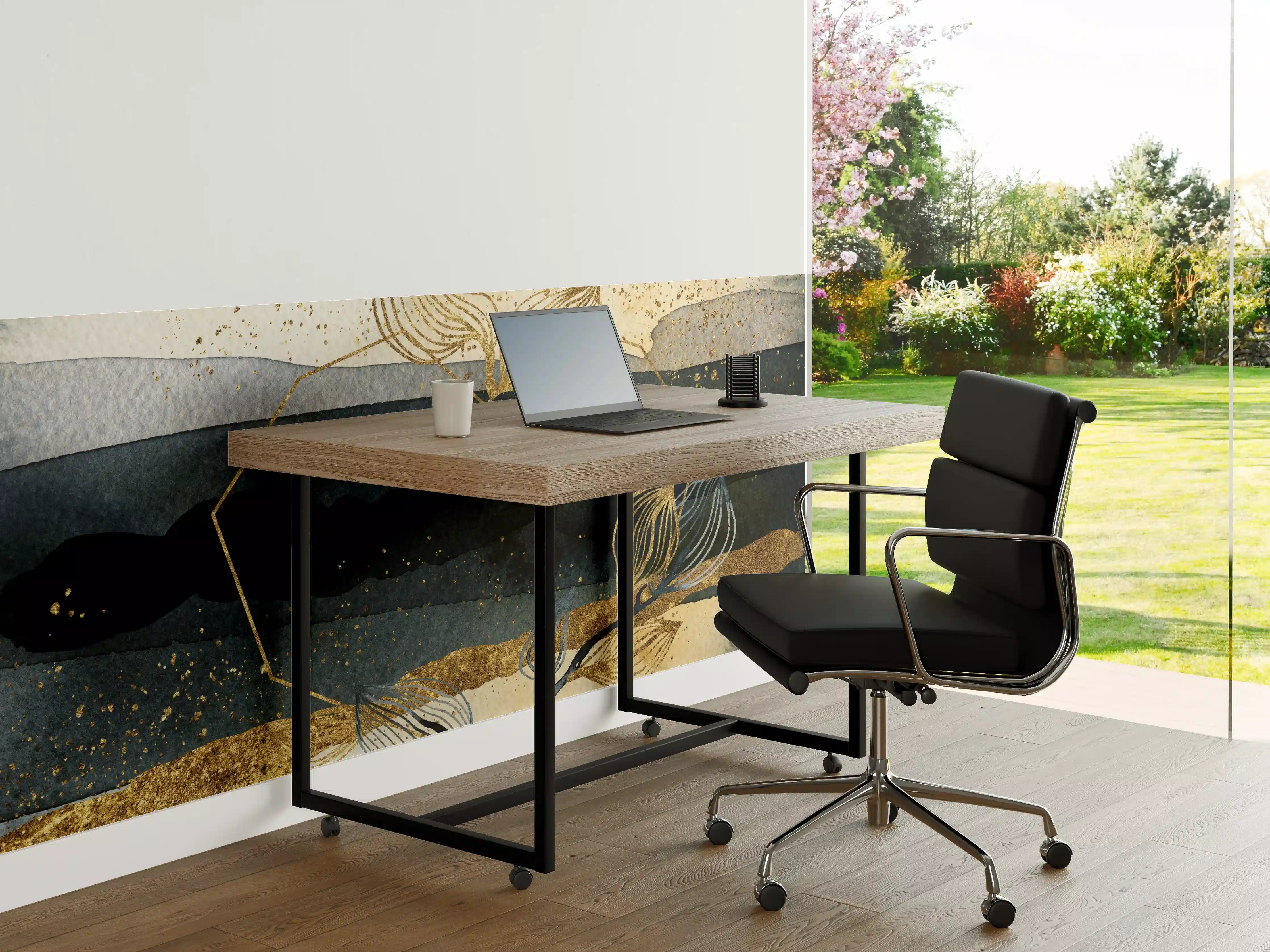 Büro Wandgestaltung - Goldene Akzente auf Wasserfarben-Hintergrund