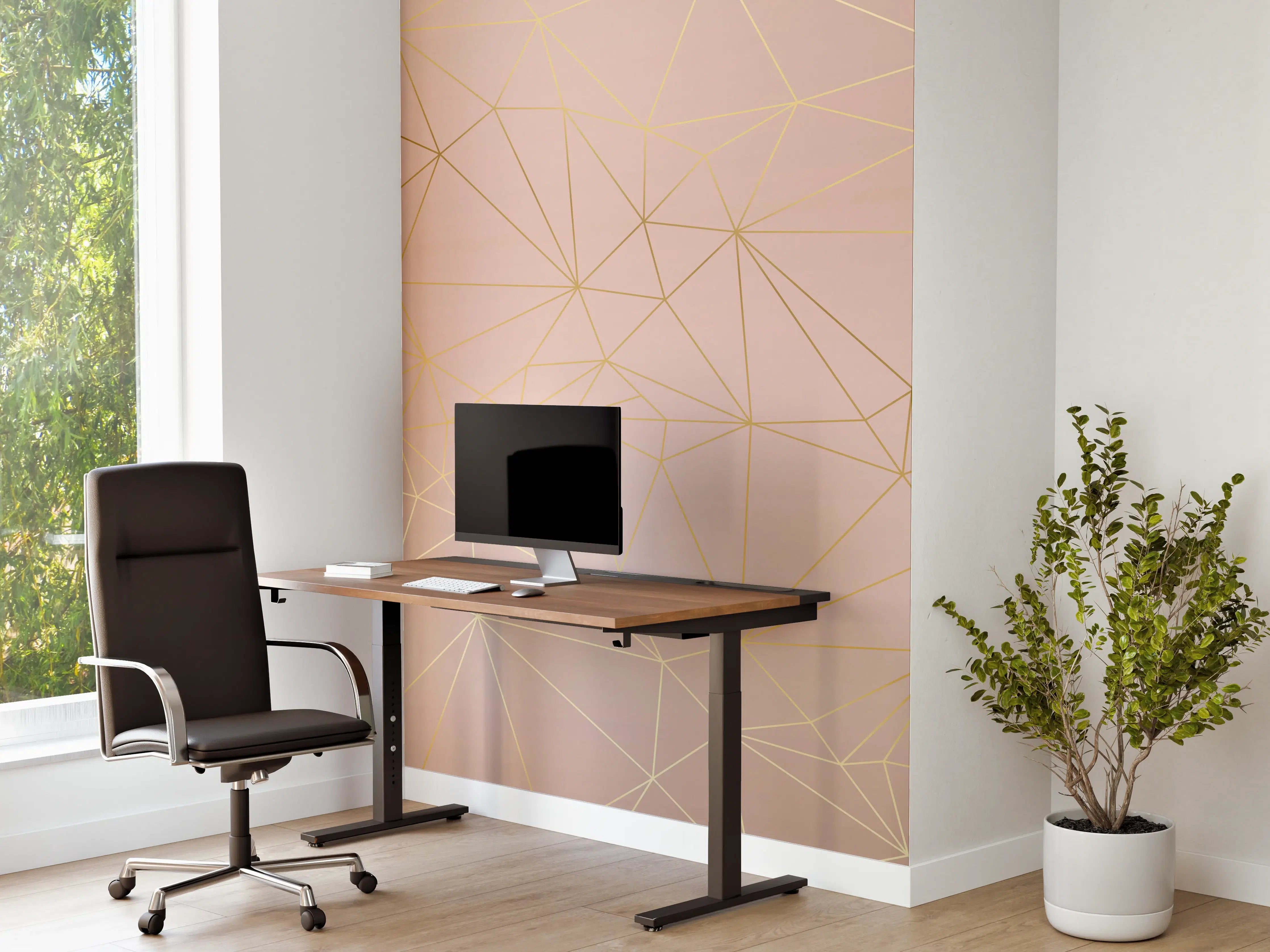 Büro Wandgestaltung - Goldene Linien auf Beige Hintergrund