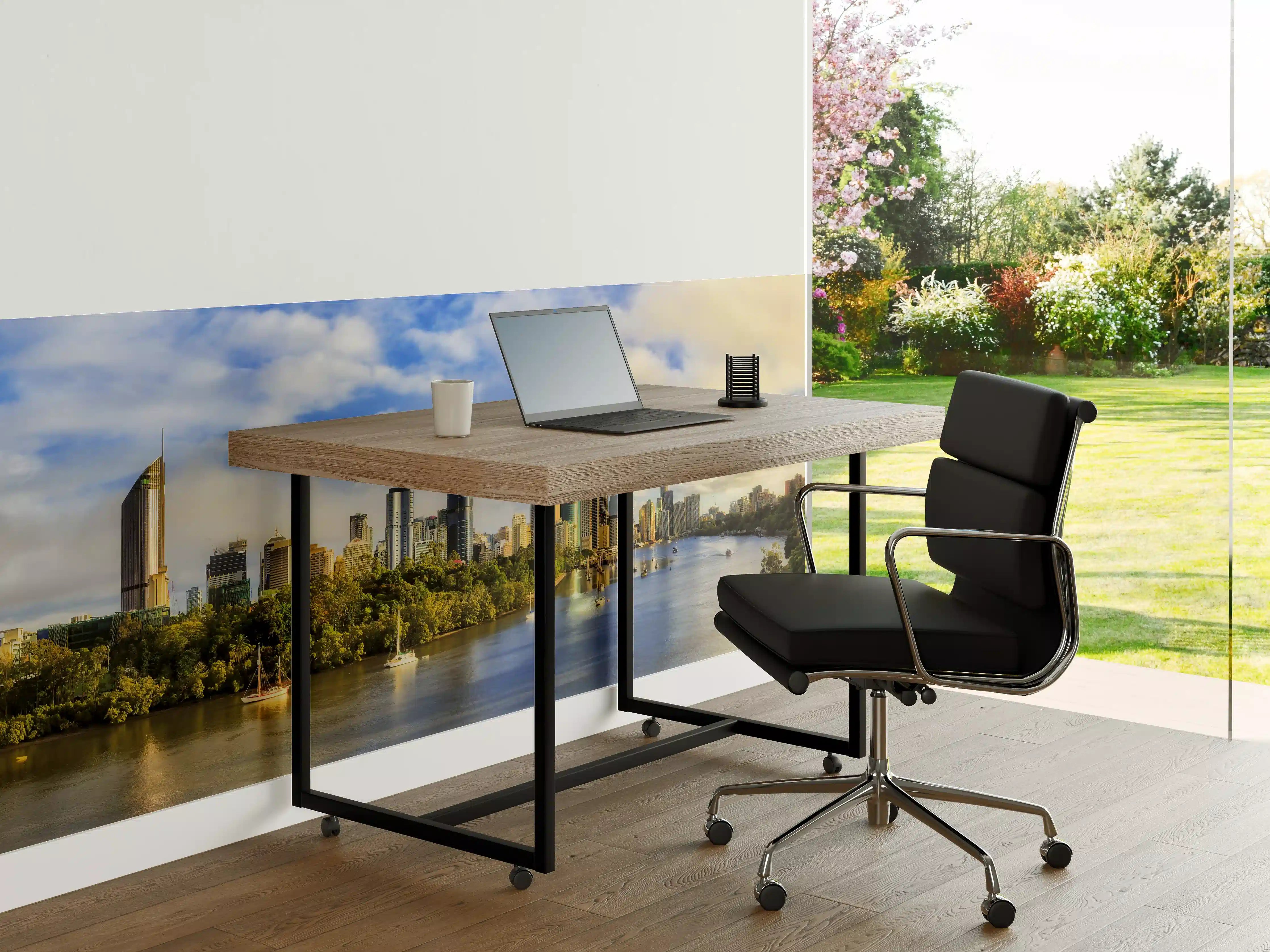 Büro Wandgestaltung - Graue Wolken über urbaner Dämmerung