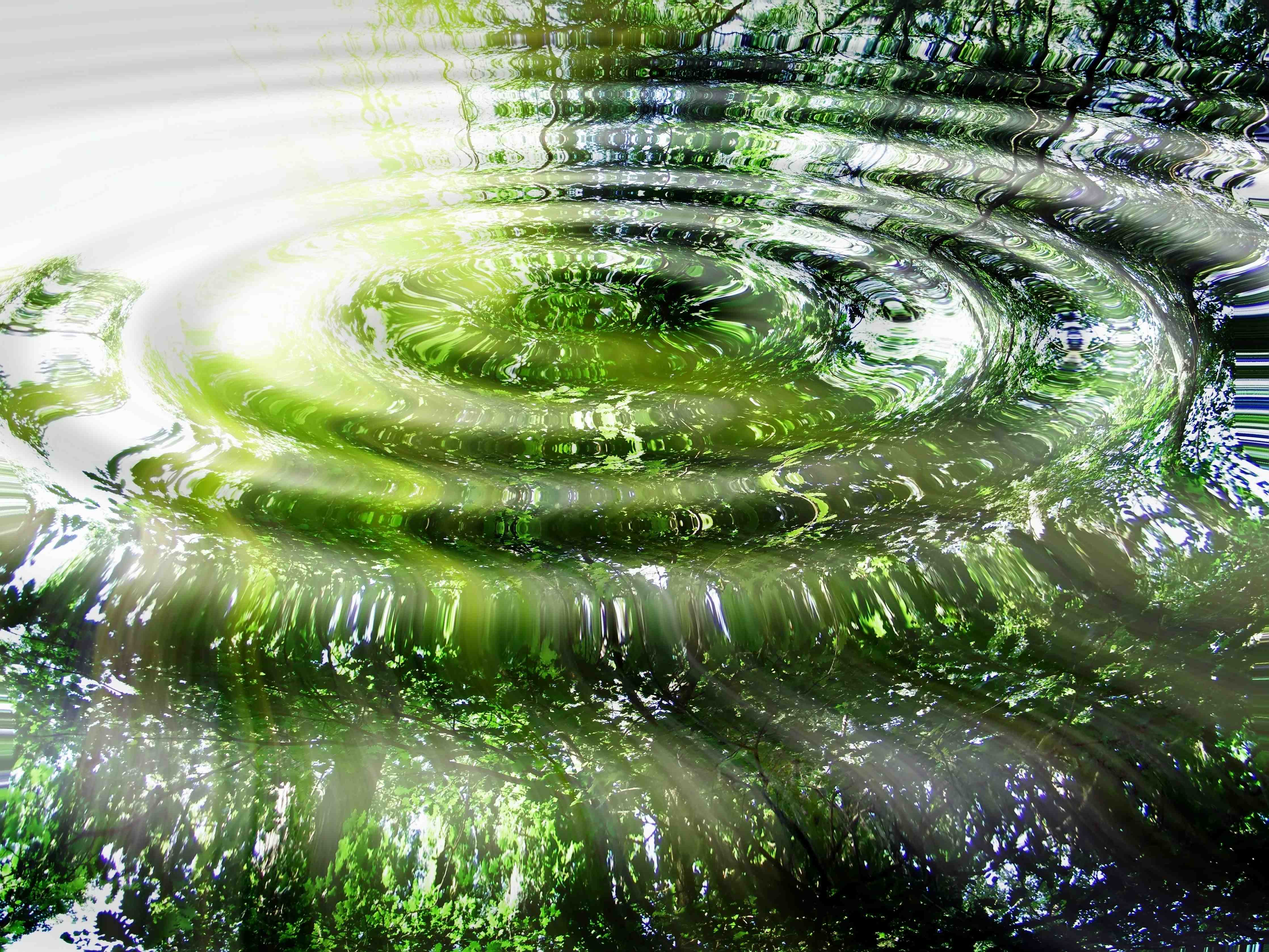 Büro Wandgestaltung-Grüner Wasserrauschen mit Spiegelungen