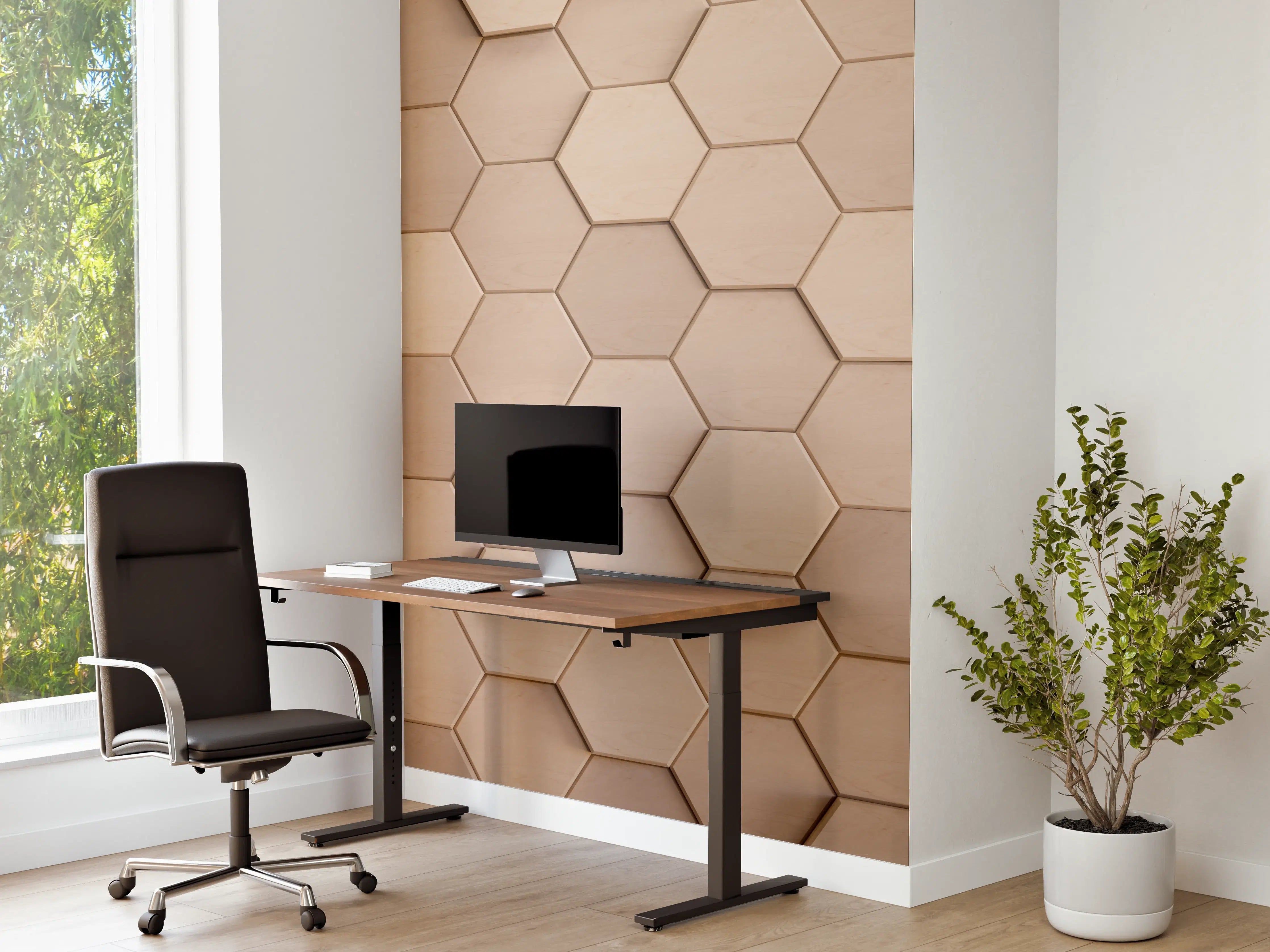 Büro Wandgestaltung - Helle Holzwand mit Hexagonmustern