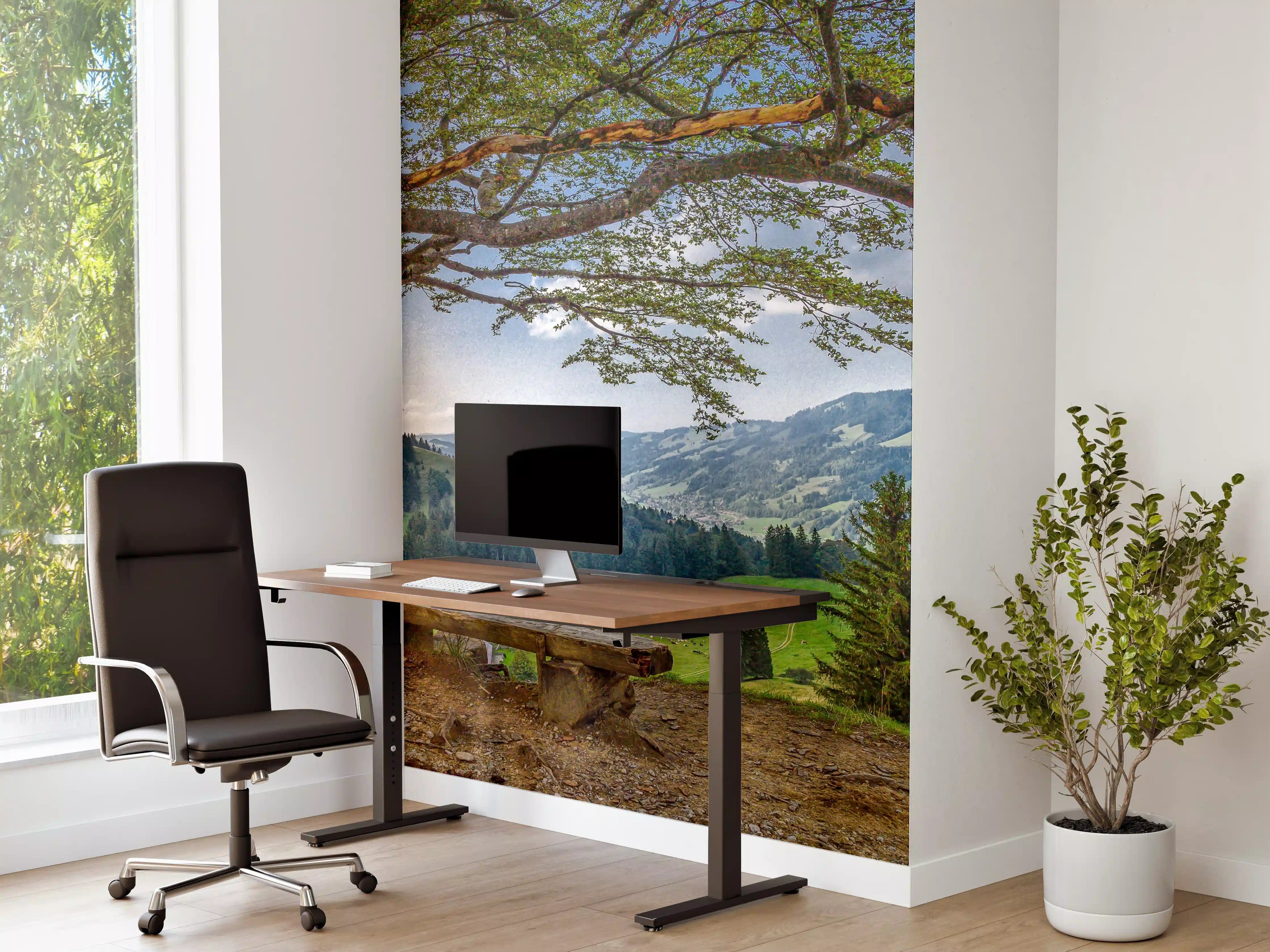 Büro Wandgestaltung - Idyllische Baum & Berglandschaft