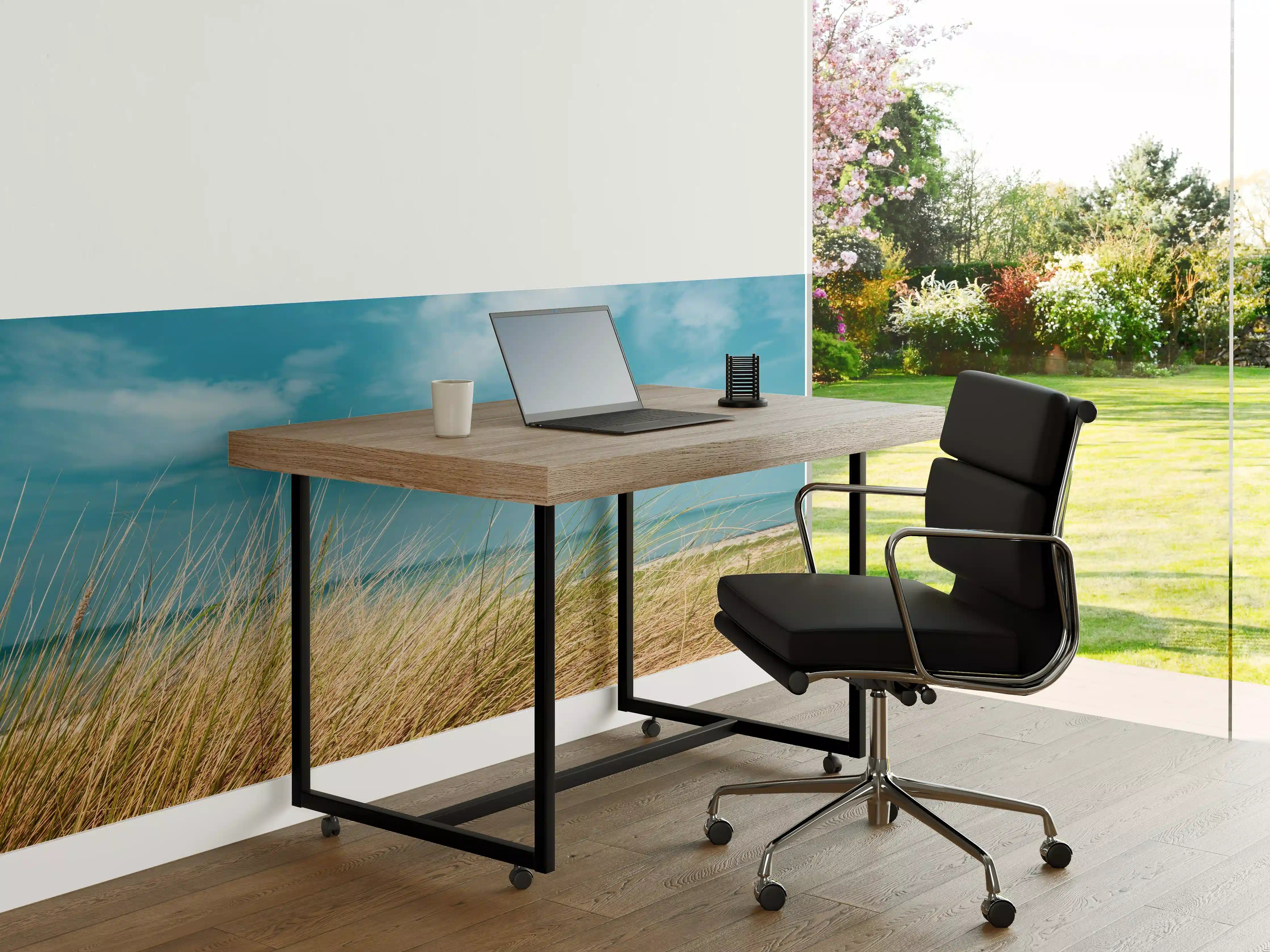 Büro Wandgestaltung - Idyllischer Strand mit blühendem Gras