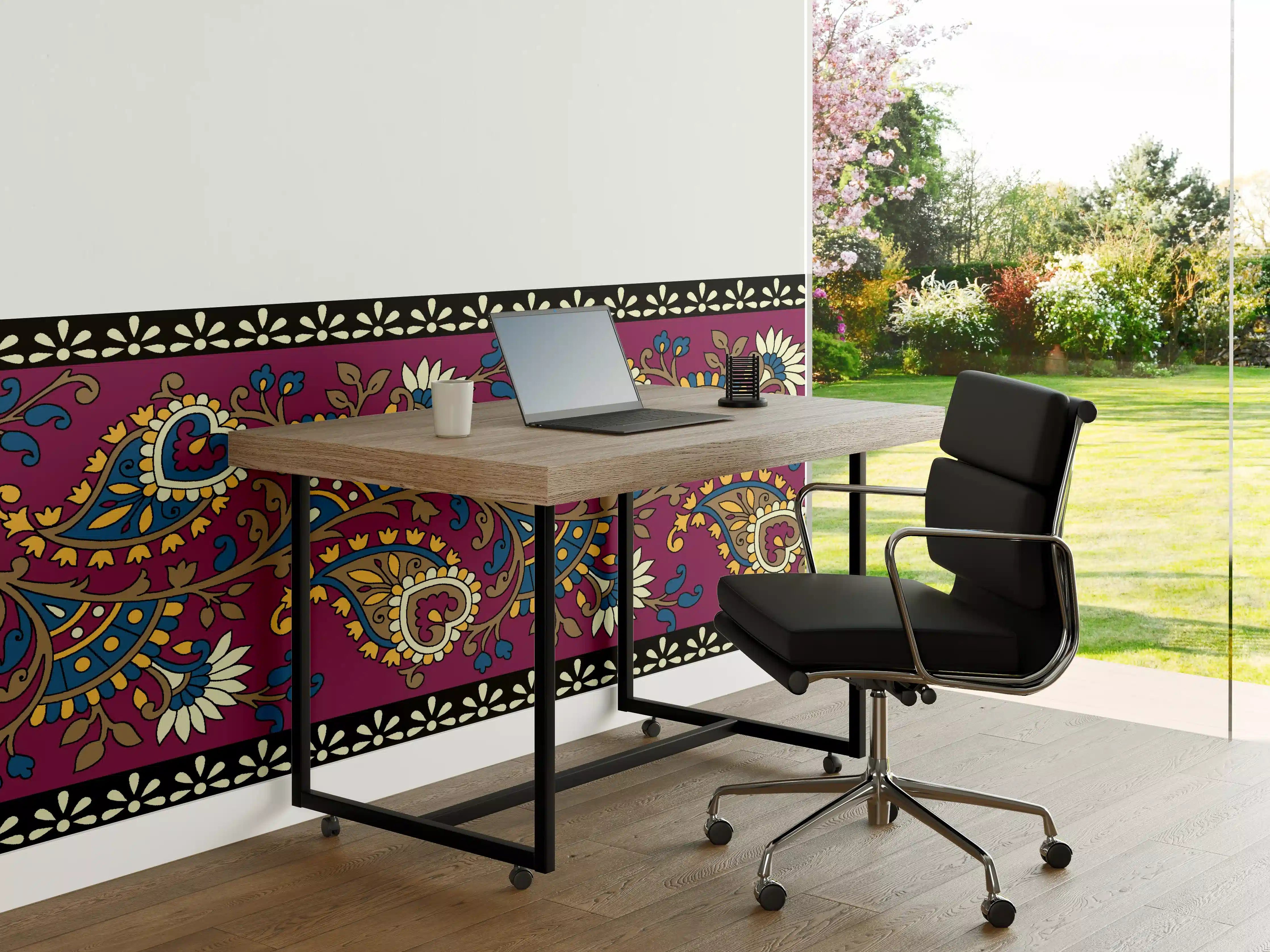 Büro Wandgestaltung - Indischer Paisley-Muster mit bunten Blüten